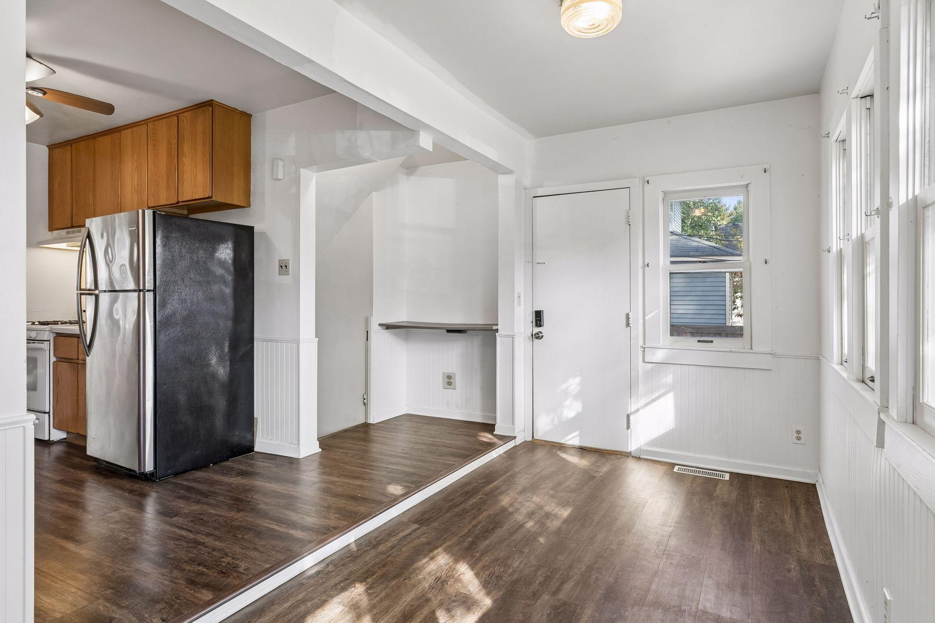 View of Residential at 2036 Iglehart Avenue, Saint Paul MN 55104, Saint Paul (12 of 38) - Mike Wilen | Minnesota Team Real Estate