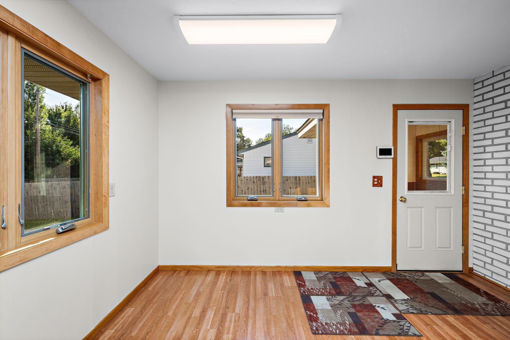 View of Residential at 6056 Sumter Avenue, New Hope MN 55428, New Hope (10 of 29) - Mike Wilen | Minnesota Team Real Estate