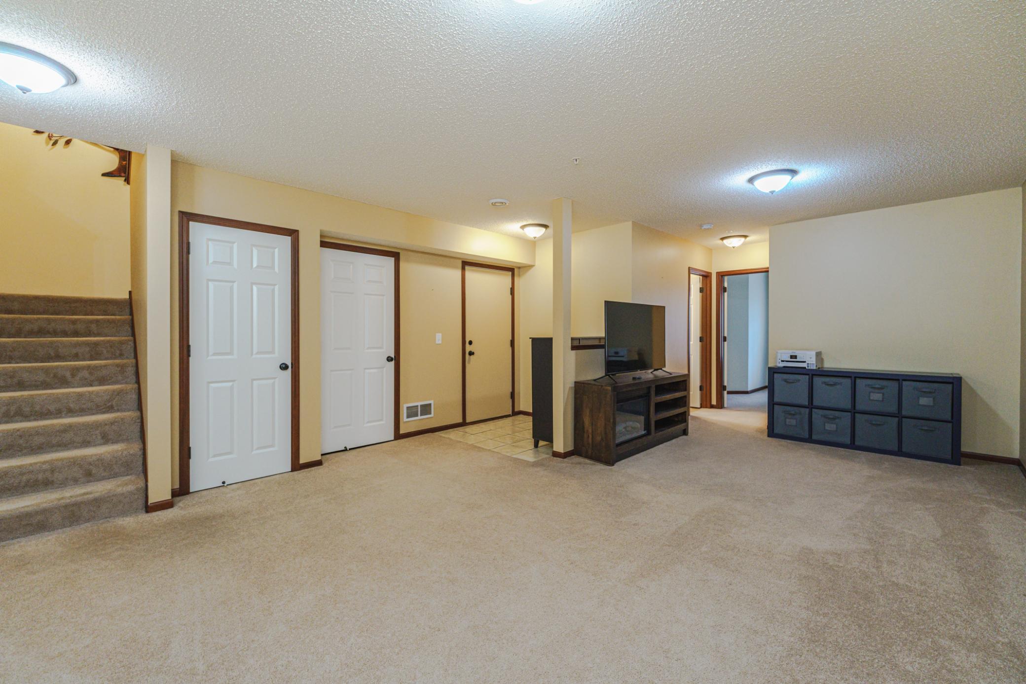 View of Residential at 13231 Virginia Avenue, Savage MN 55378, Savage (27 of 34) - Mike Wilen | Minnesota Team Real Estate