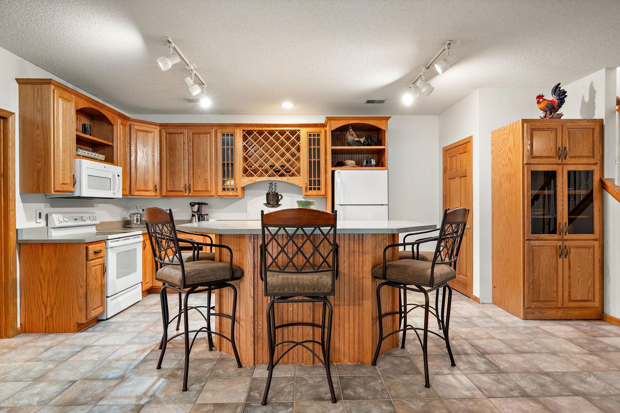 View of Residential at 21448 Pointe Drive, Rogers MN 55374, Rogers (27 of 49) - Mike Wilen | Minnesota Team Real Estate