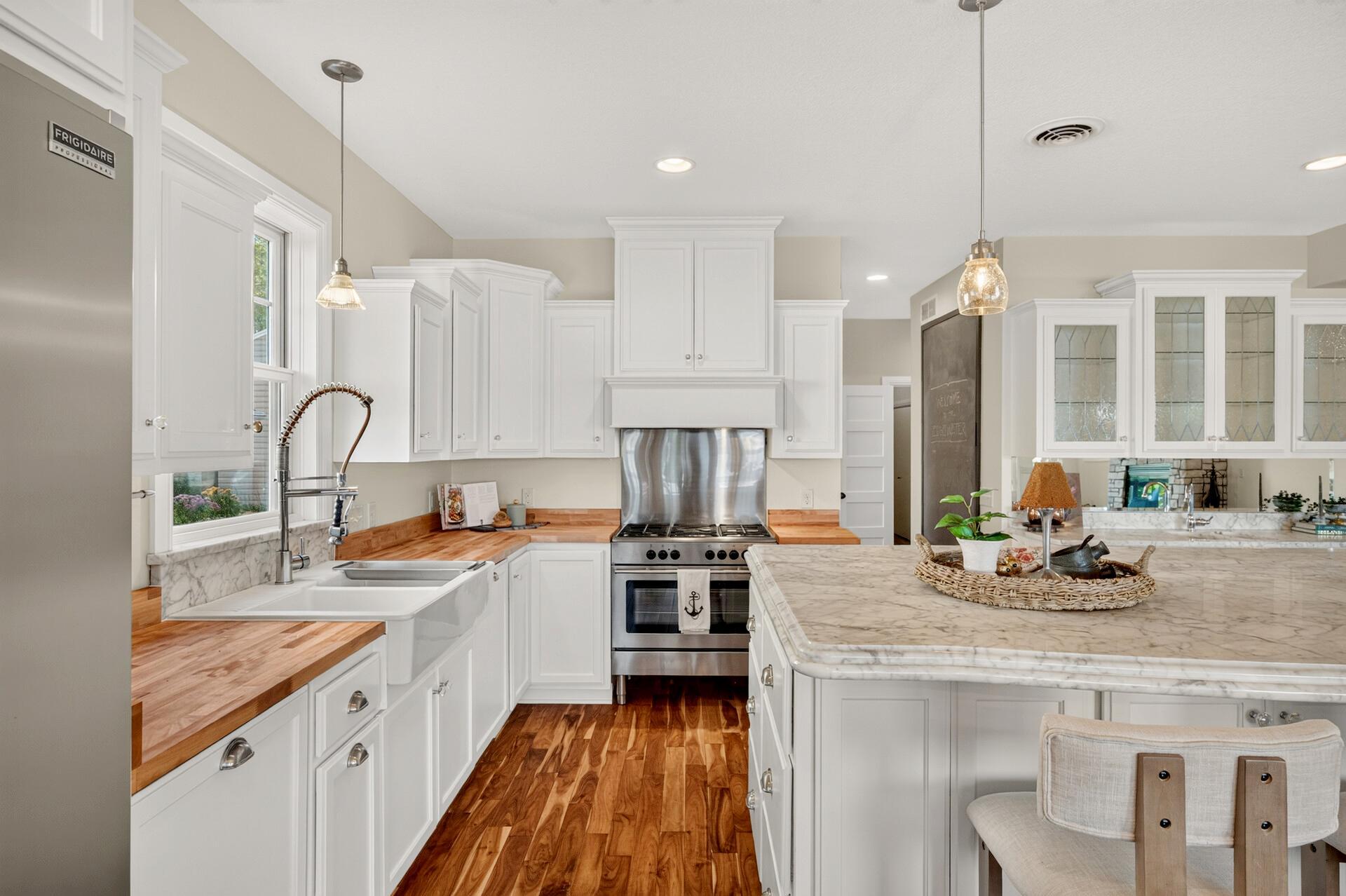 View of Residential at 5060 Edgewater Drive, Mound MN 55364, Mound (13 of 56) - Mike Wilen | Minnesota Team Real Estate