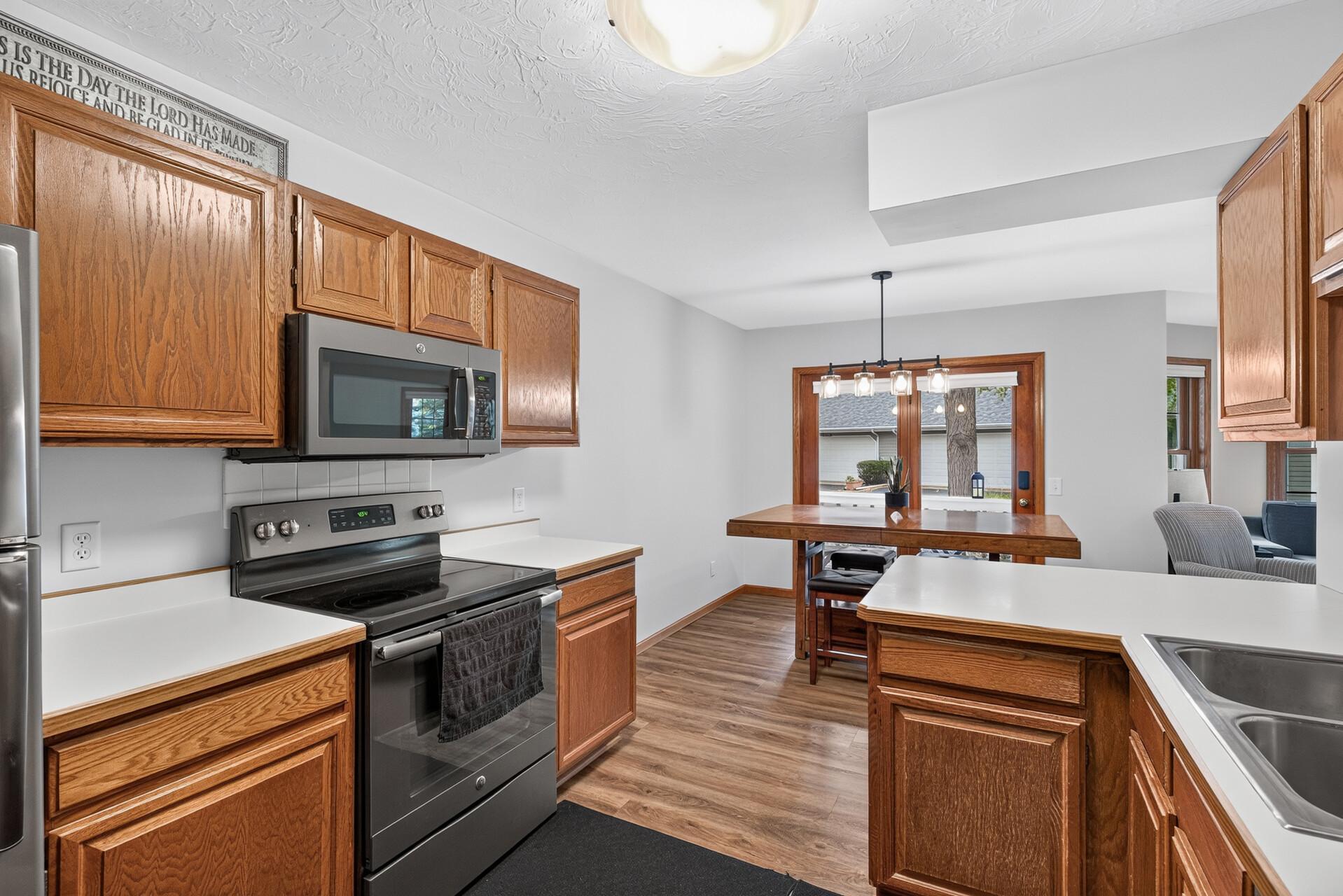 View of Residential at 7780 Glenda Court, Apple Valley MN 55124, Apple Valley (18 of 30) - Mike Wilen | Minnesota Team Real Estate