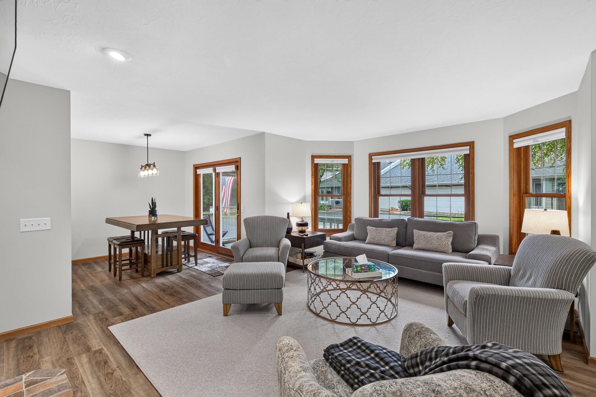View of Residential at 7780 Glenda Court, Apple Valley MN 55124, Apple Valley (11 of 30) - Mike Wilen | Minnesota Team Real Estate