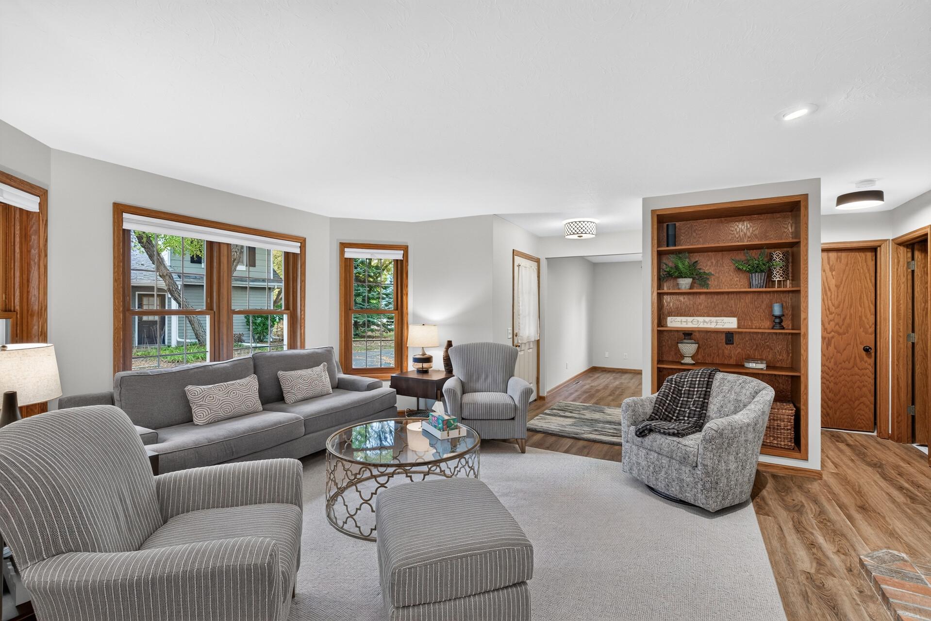 View of Residential at 7780 Glenda Court, Apple Valley MN 55124, Apple Valley (8 of 30) - Mike Wilen | Minnesota Team Real Estate