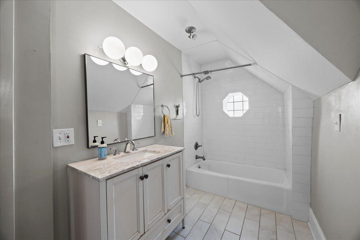 View of Residential at 2908 32nd Avenue, Minneapolis MN 55406, Minneapolis (35 of 45) - Mike Wilen | Minnesota Team Real Estate