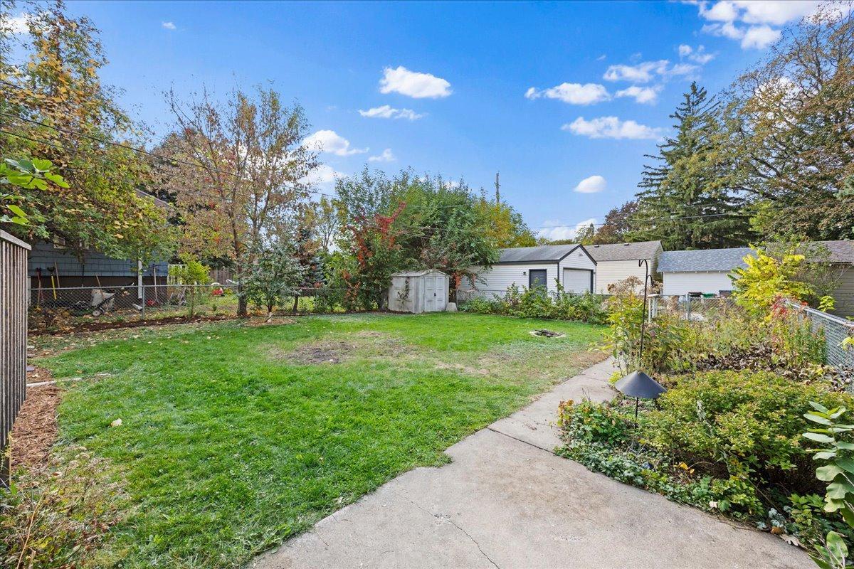 View of Residential at 2908 32nd Avenue, Minneapolis MN 55406, Minneapolis (8 of 45) - Mike Wilen | Minnesota Team Real Estate