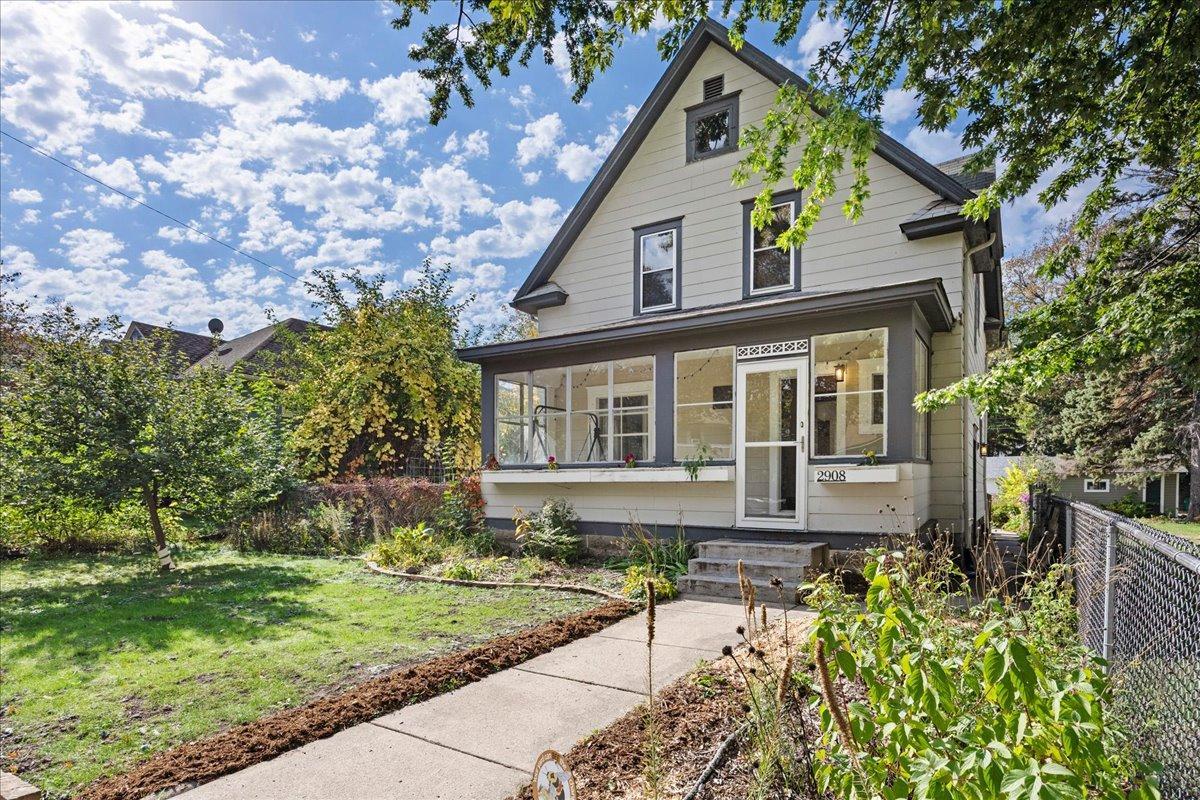 View of Residential at 2908 32nd Avenue, Minneapolis MN 55406, Minneapolis (2 of 45) - Mike Wilen | Minnesota Team Real Estate
