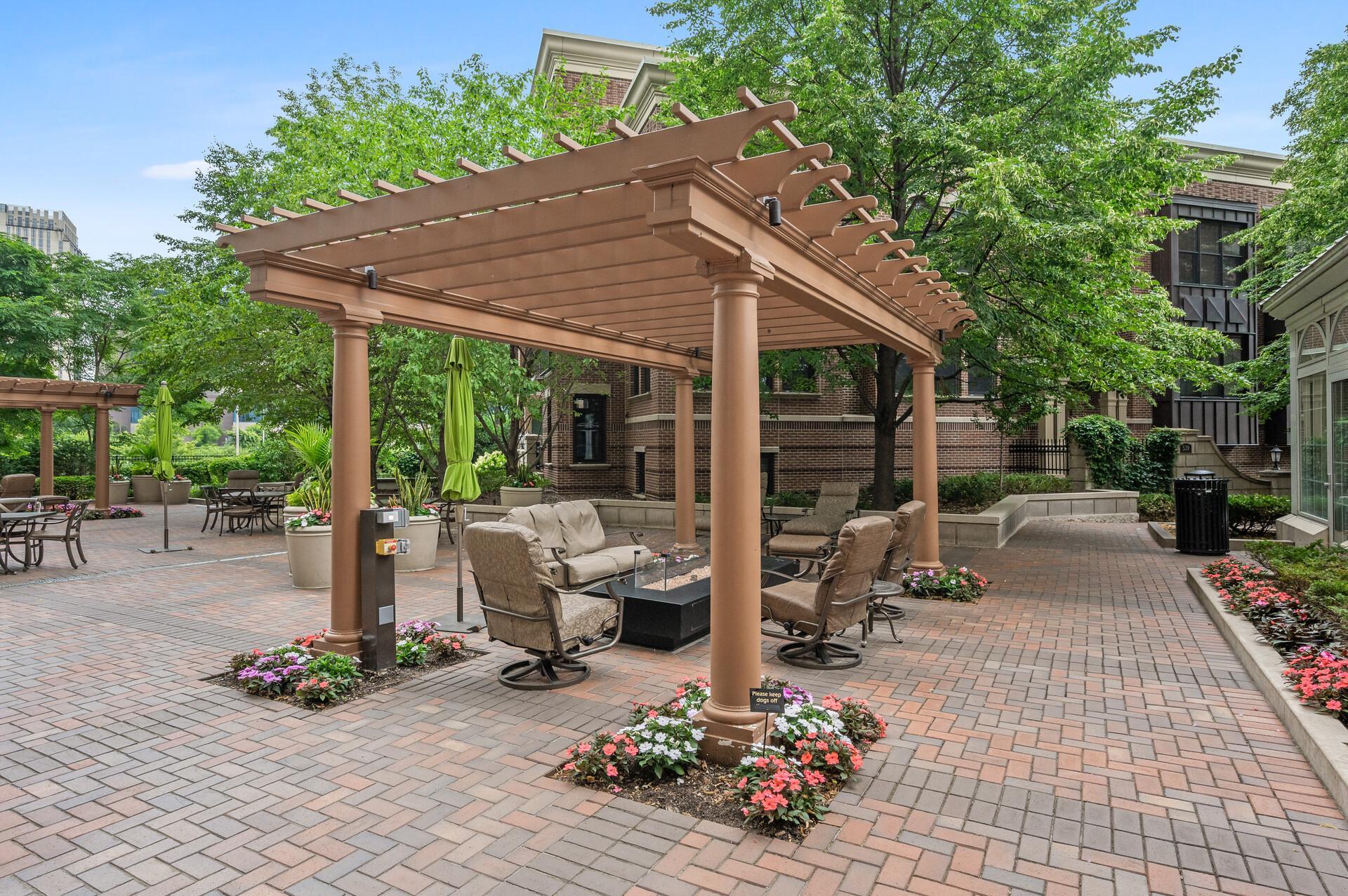 View of Residential at 500 Grant Street #1609, Minneapolis MN 55404, Minneapolis (47 of 49) - Mike Wilen | Minnesota Team Real Estate