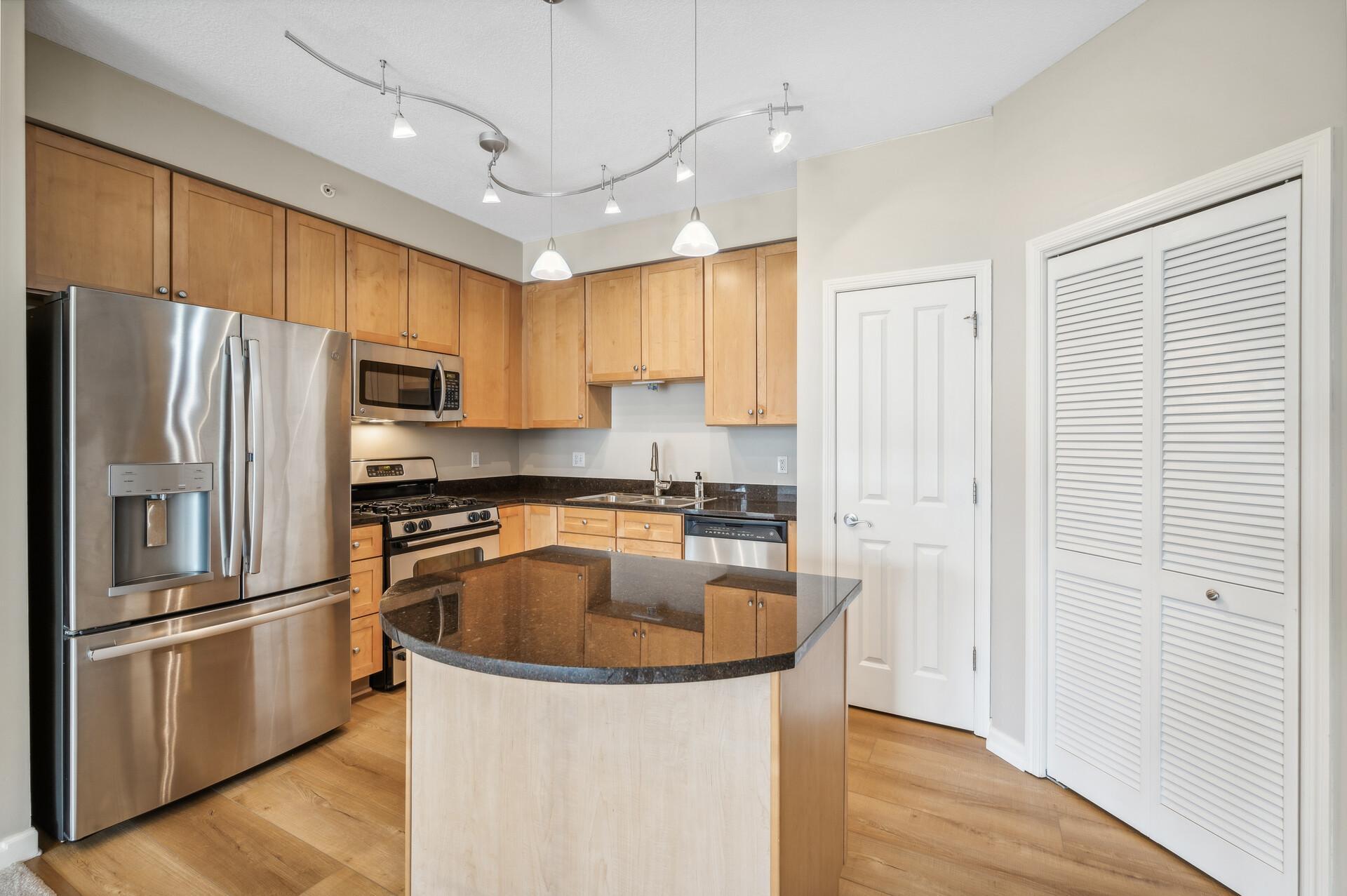 View of Residential at 500 Grant Street #1609, Minneapolis MN 55404, Minneapolis (16 of 49) - Mike Wilen | Minnesota Team Real Estate