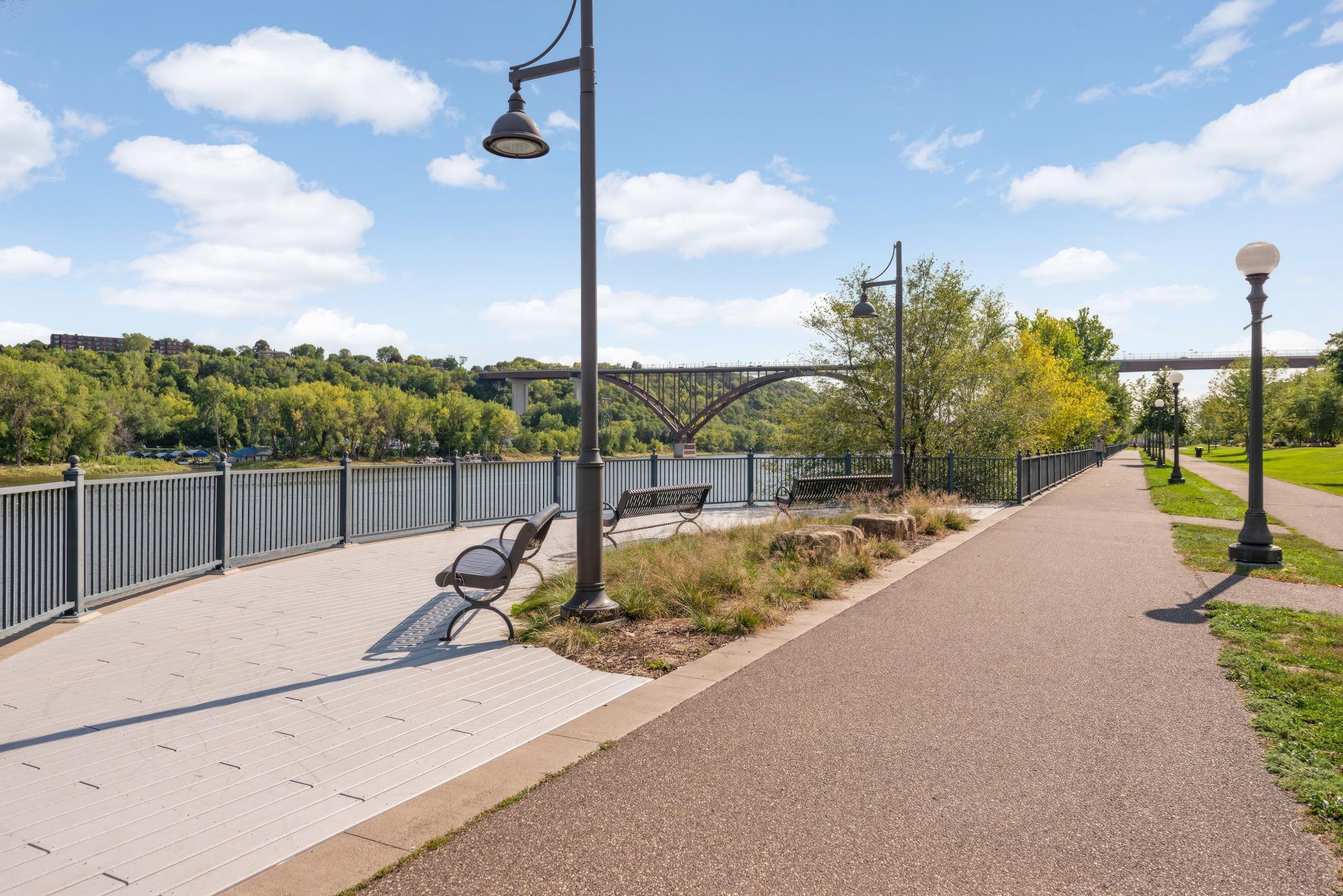 View of Residential at 823 Armstrong Avenue, Saint Paul MN 55102, Saint Paul (37 of 39) - Mike Wilen | Minnesota Team Real Estate