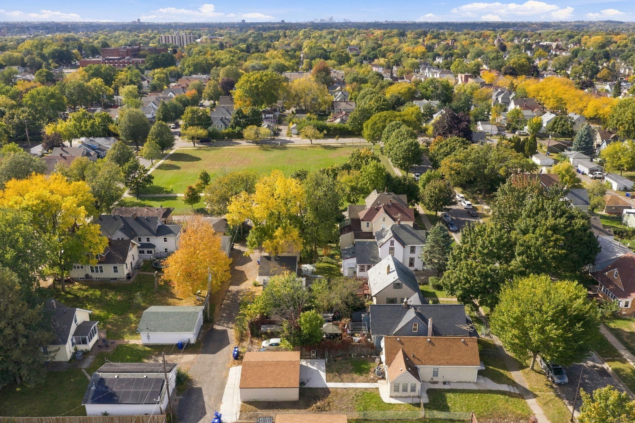 View of Residential at 920 Magnolia Avenue, Saint Paul MN 55106, Saint Paul (25 of 28) - Mike Wilen | Minnesota Team Real Estate