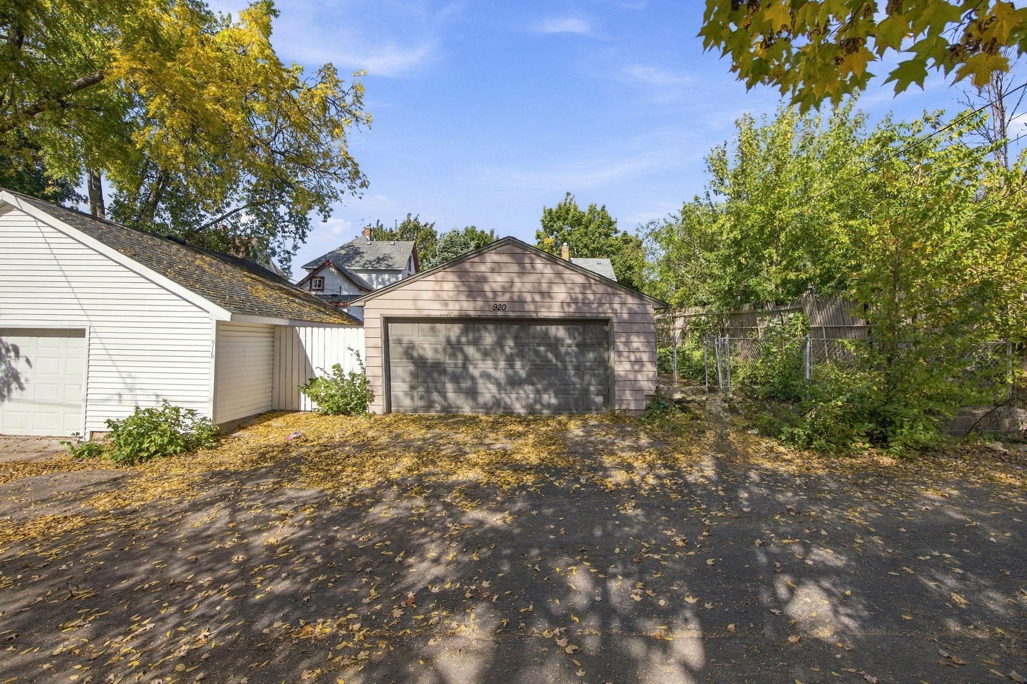 View of Residential at 920 Magnolia Avenue, Saint Paul MN 55106, Saint Paul (21 of 28) - Mike Wilen | Minnesota Team Real Estate