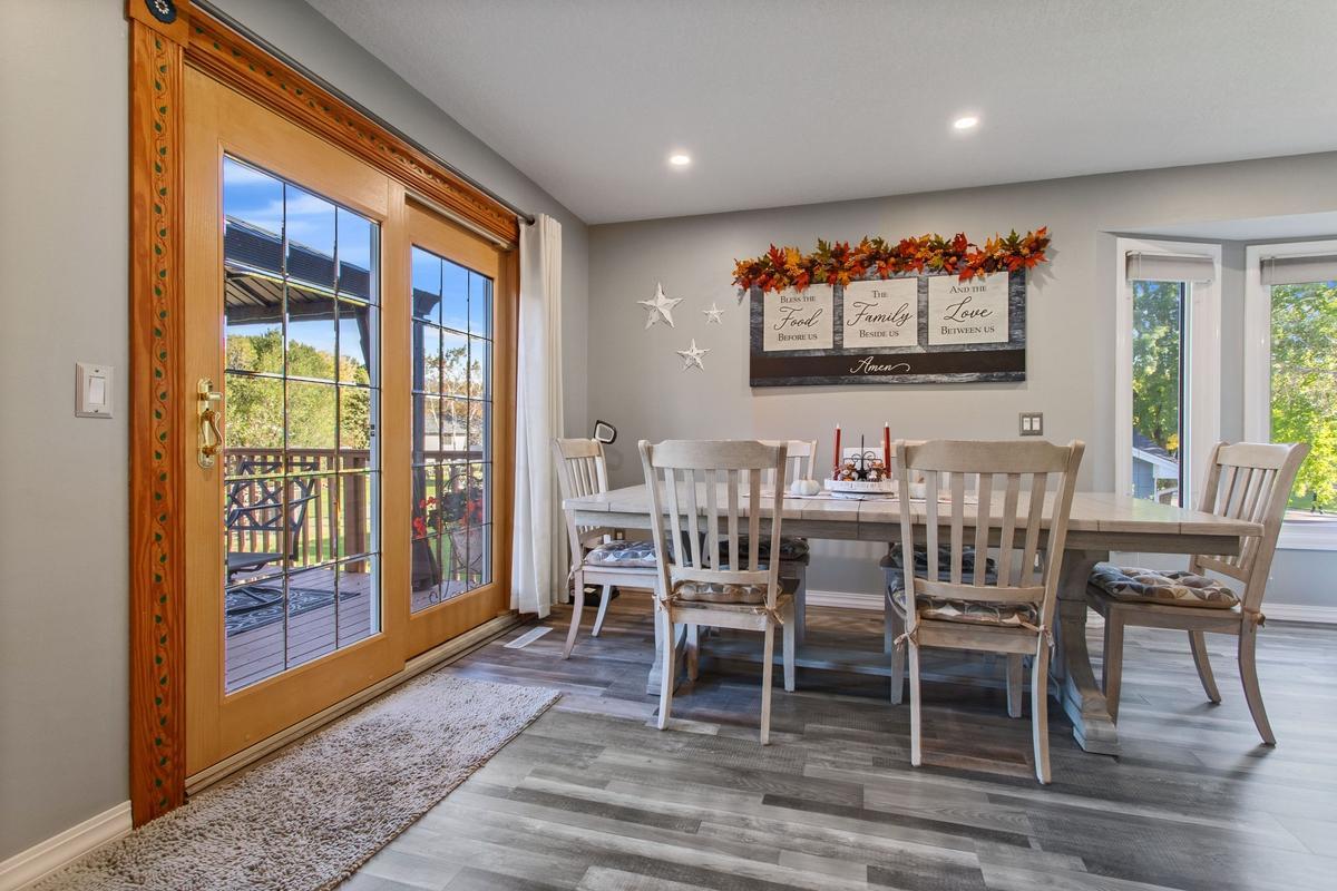 View of Residential at 670 Conestoga Trail, Chanhassen MN 55317, Chanhassen (13 of 31) - Mike Wilen | Minnesota Team Real Estate