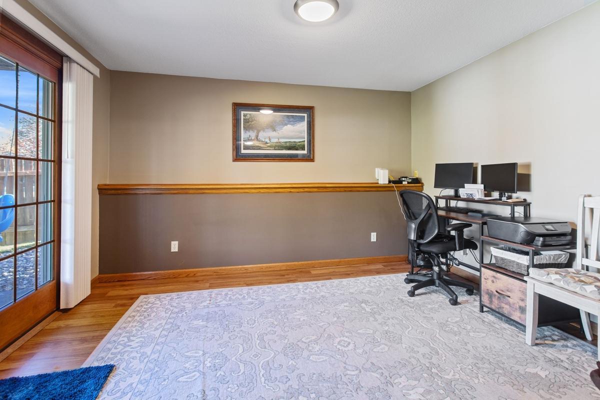 View of Residential at 670 Conestoga Trail, Chanhassen MN 55317, Chanhassen (25 of 31) - Mike Wilen | Minnesota Team Real Estate
