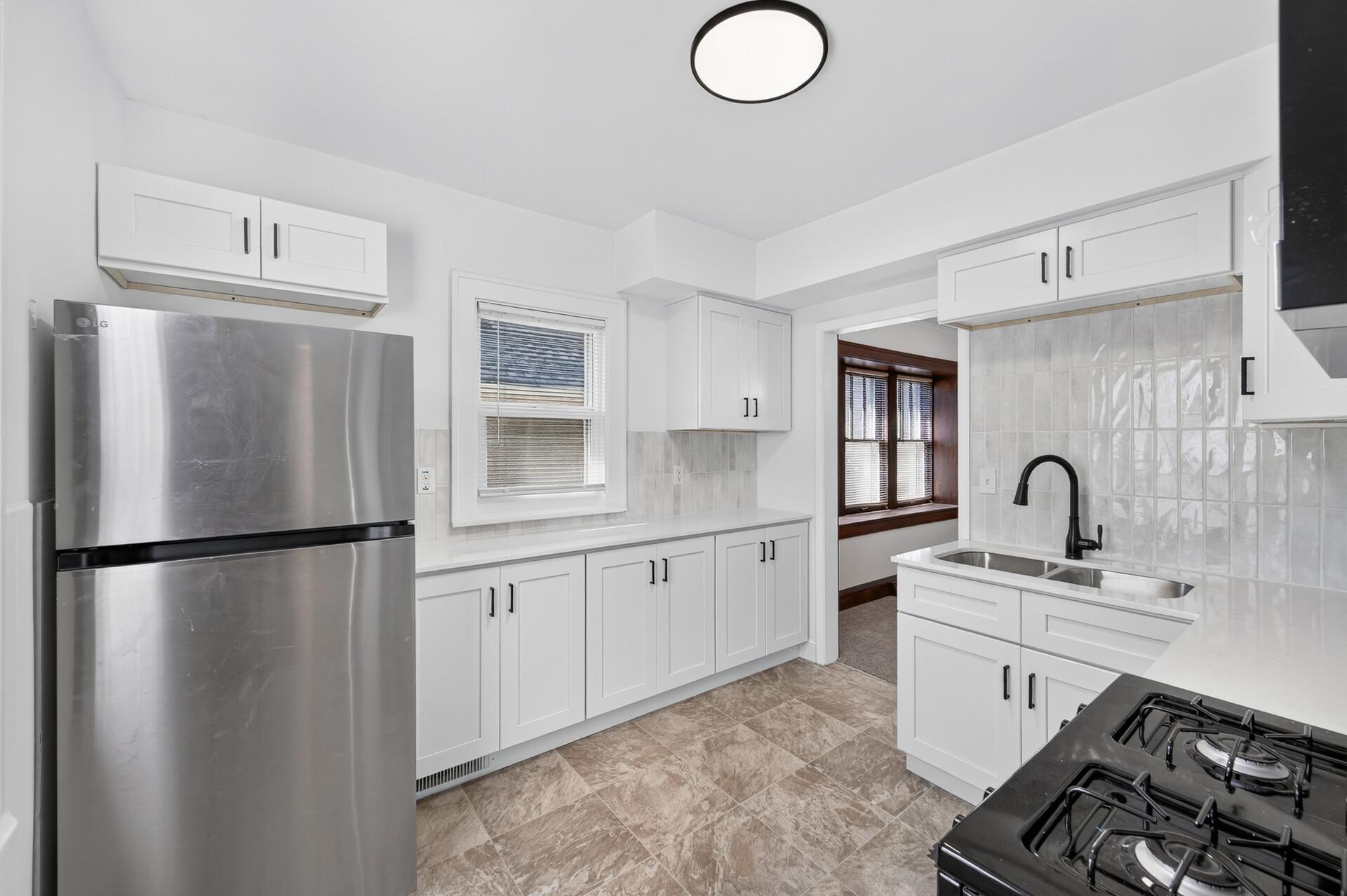 View of Residential at 1190 Magnolia Avenue, Saint Paul MN 55106, Saint Paul (10 of 23) - Mike Wilen | Minnesota Team Real Estate
