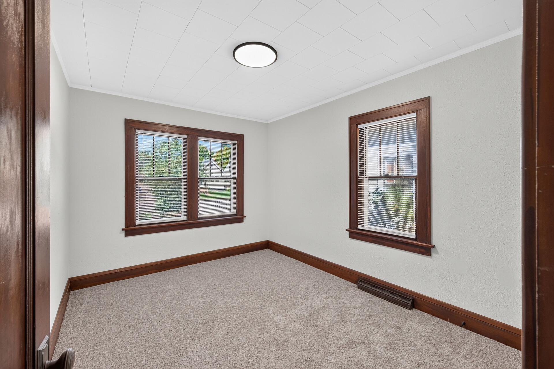 View of Residential at 1190 Magnolia Avenue, Saint Paul MN 55106, Saint Paul (11 of 23) - Mike Wilen | Minnesota Team Real Estate