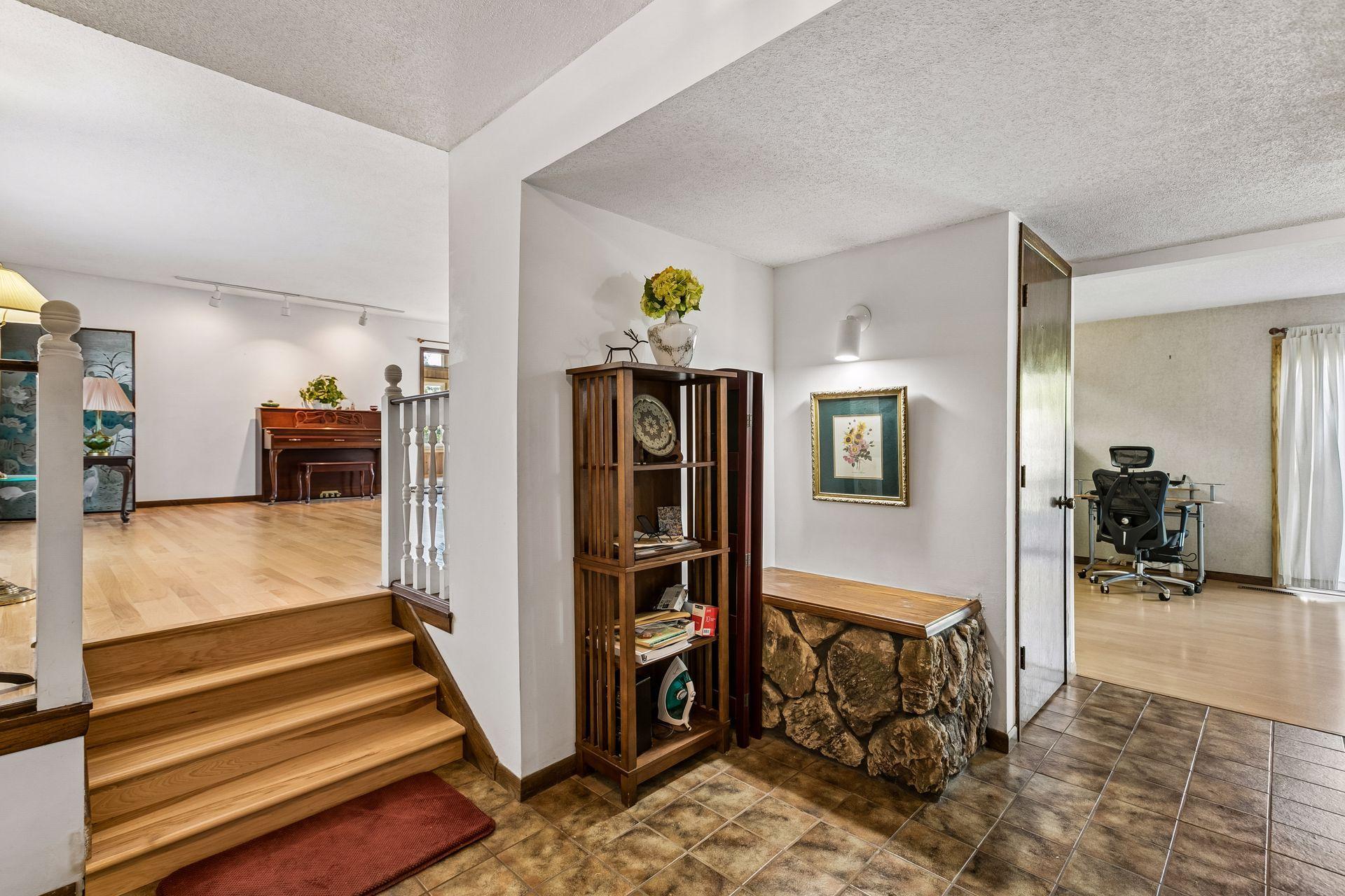 View of Residential at 2825 Norwood Lane, Plymouth MN 55441, Plymouth (5 of 58) - Mike Wilen | Minnesota Team Real Estate