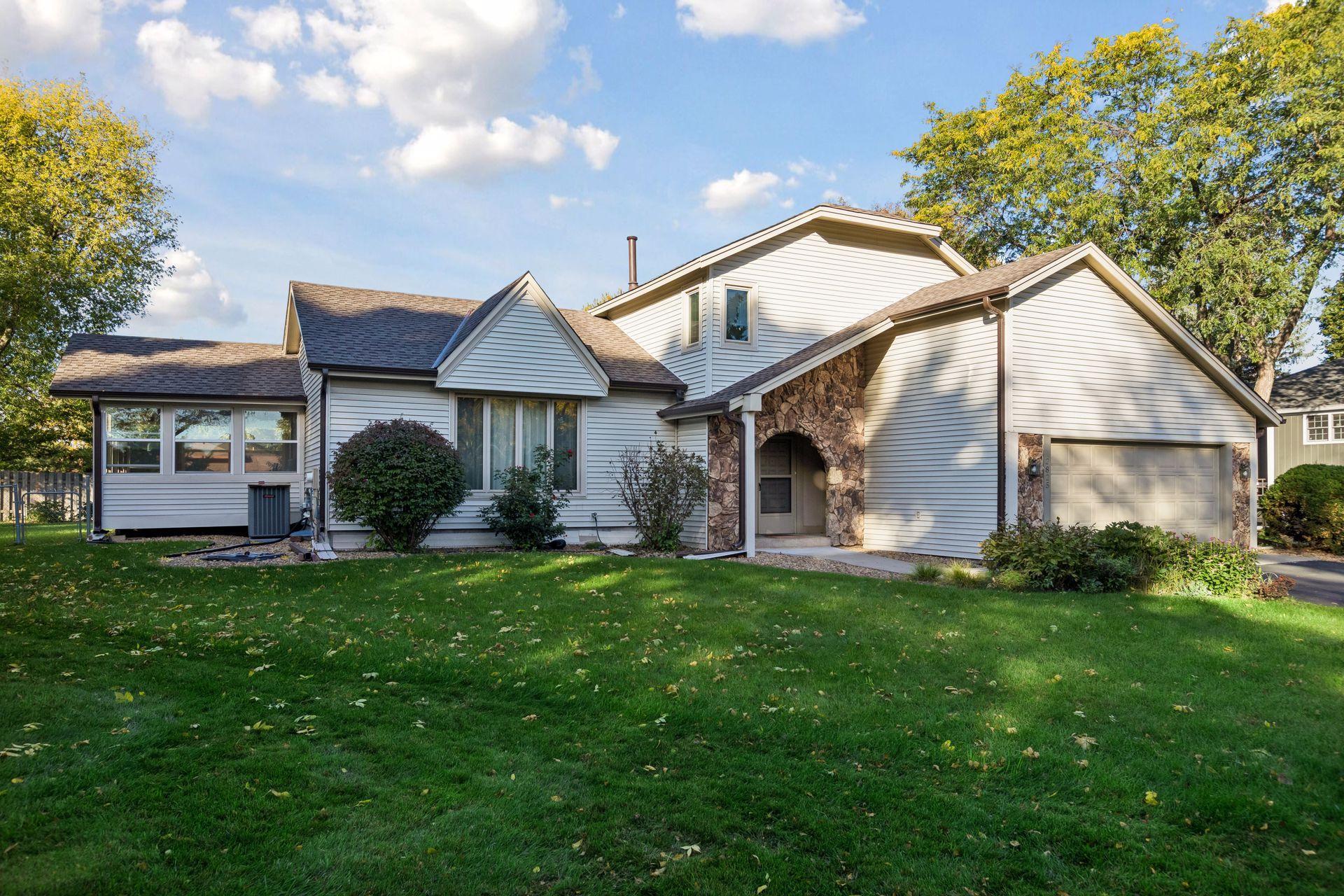View of Residential at 2825 Norwood Lane, Plymouth MN 55441, Plymouth (2 of 58) - Mike Wilen | Minnesota Team Real Estate
