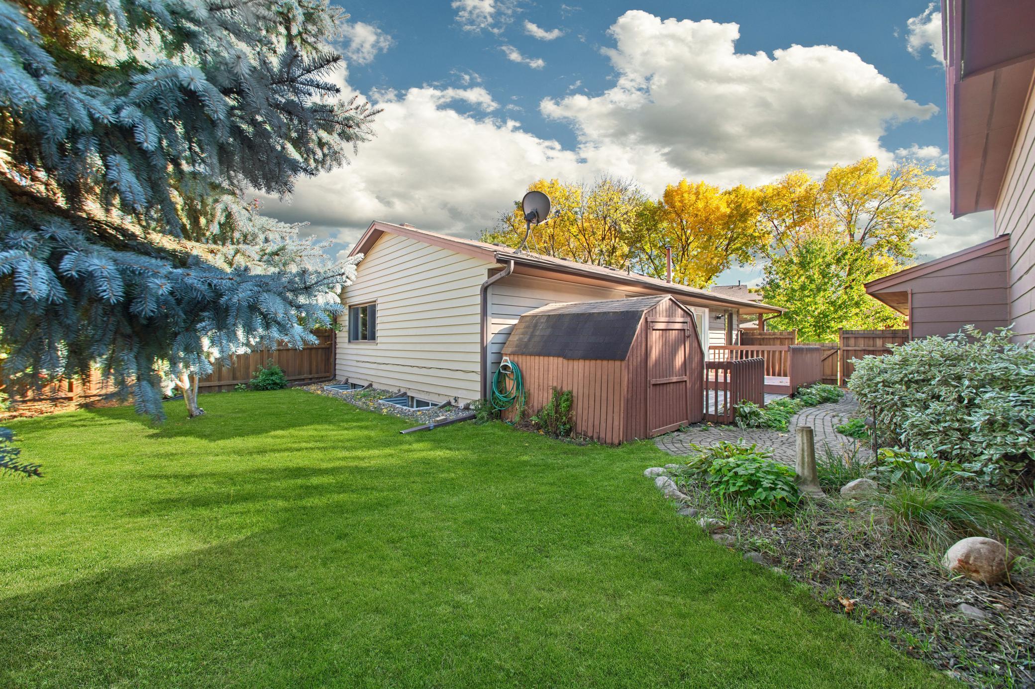 View of Residential at 5347 Emerald Way, Apple Valley MN 55124, Apple Valley (14 of 36) - Mike Wilen | Minnesota Team Real Estate