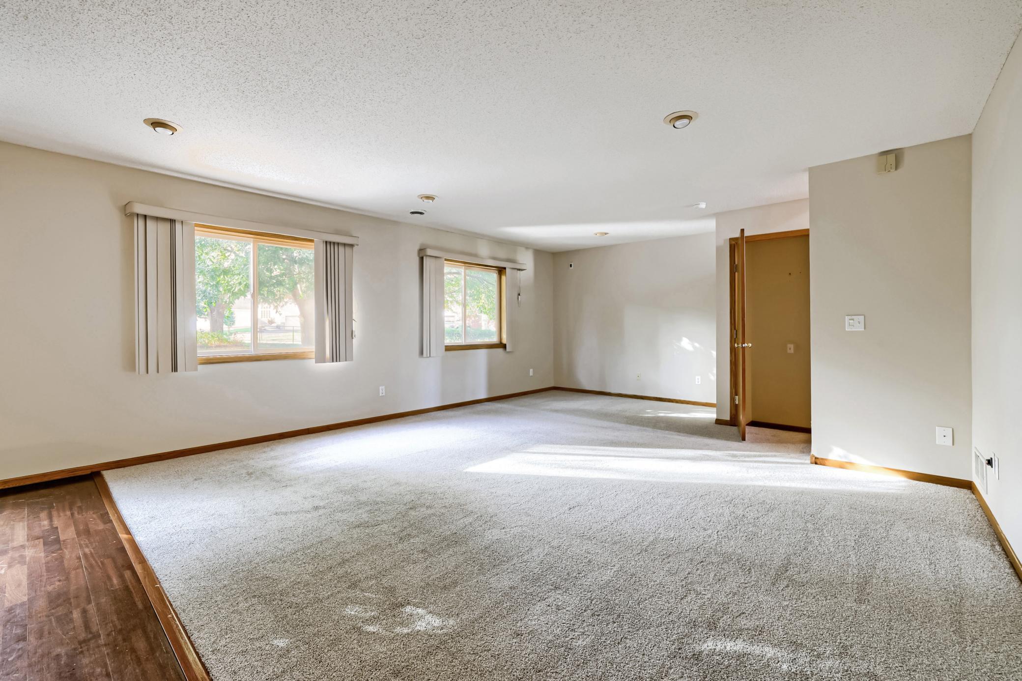 View of Residential at 916 140th Lane, Andover MN 55304, Andover (23 of 28) - Mike Wilen | Minnesota Team Real Estate