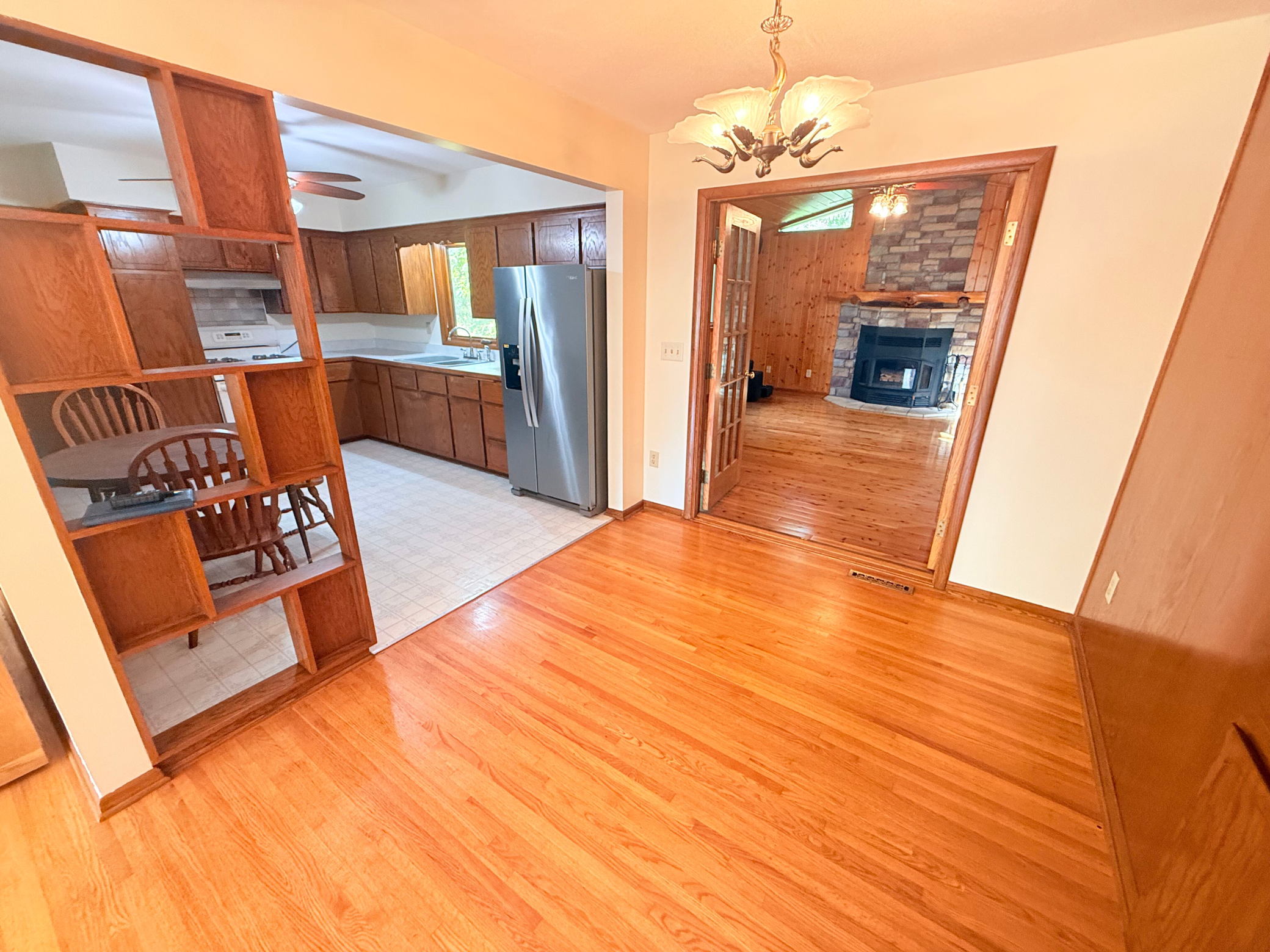 View of Residential at 3890 Hill Avenue, White Bear Lake MN 55110, White Bear Lake (6 of 30) - Mike Wilen | Minnesota Team Real Estate