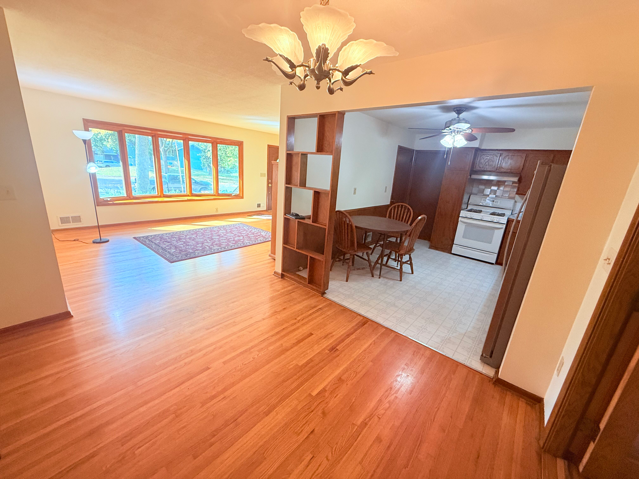 View of Residential at 3890 Hill Avenue, White Bear Lake MN 55110, White Bear Lake (8 of 30) - Mike Wilen | Minnesota Team Real Estate