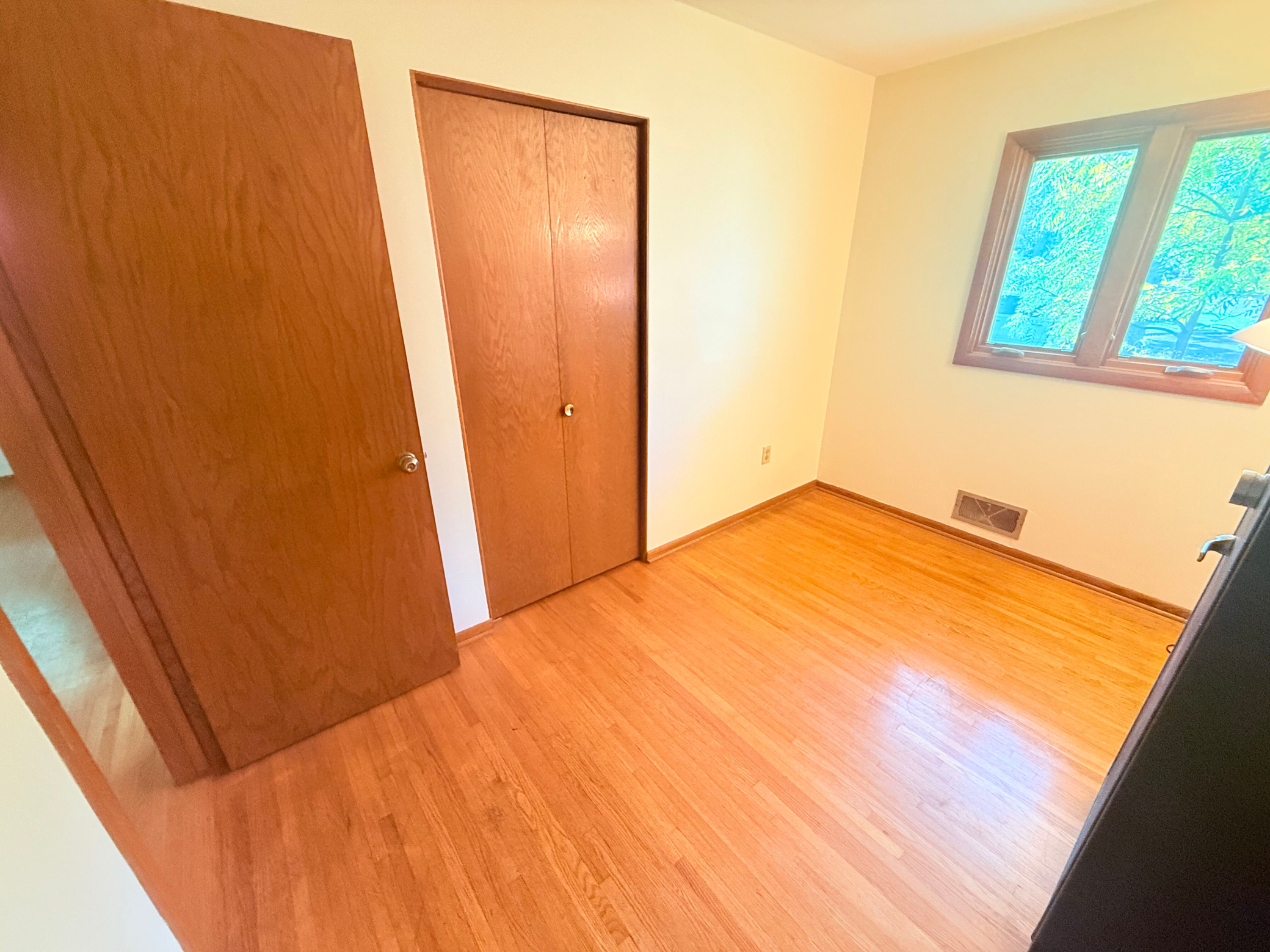 View of Residential at 3890 Hill Avenue, White Bear Lake MN 55110, White Bear Lake (17 of 30) - Mike Wilen | Minnesota Team Real Estate