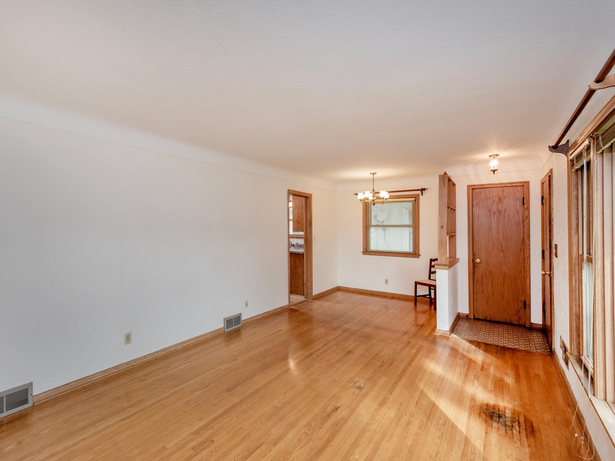 View of Residential at 1595 Chamber Street, Saint Paul MN 55106, Saint Paul (9 of 44) - Mike Wilen | Minnesota Team Real Estate