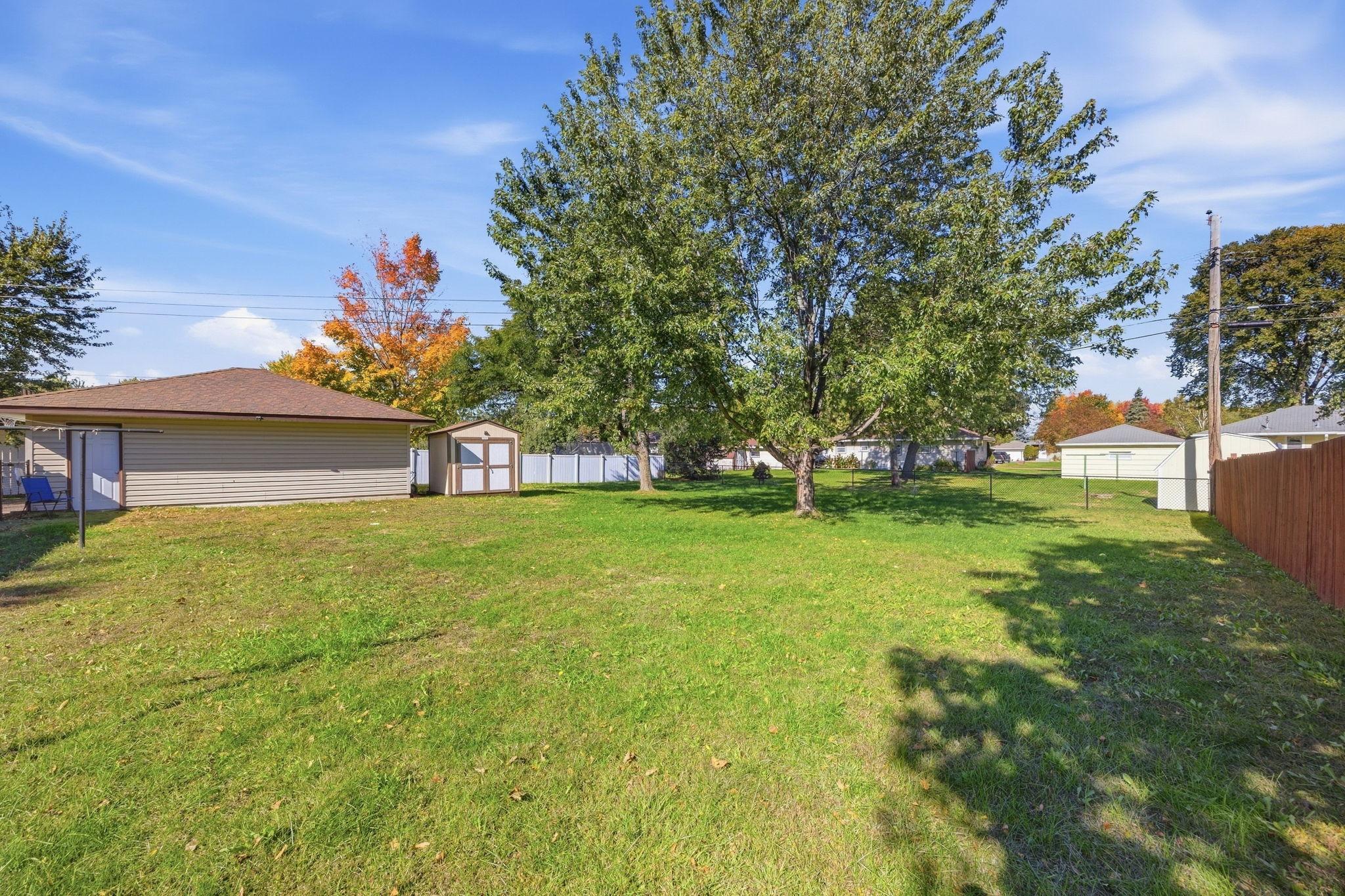 View of Residential at 7208 Hartkopf Lane, Brooklyn Park MN 55428, Brooklyn Park (19 of 21) - Mike Wilen | Minnesota Team Real Estate