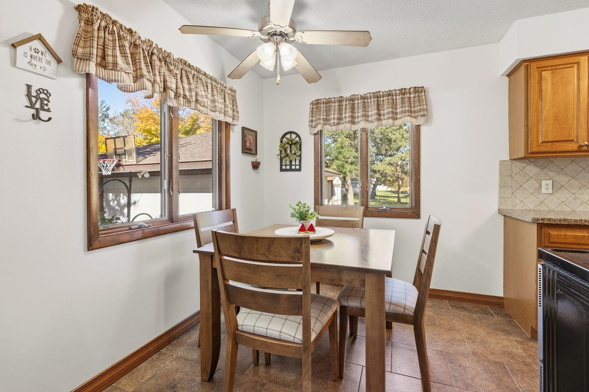 View of Residential at 7208 Hartkopf Lane, Brooklyn Park MN 55428, Brooklyn Park (11 of 21) - Mike Wilen | Minnesota Team Real Estate