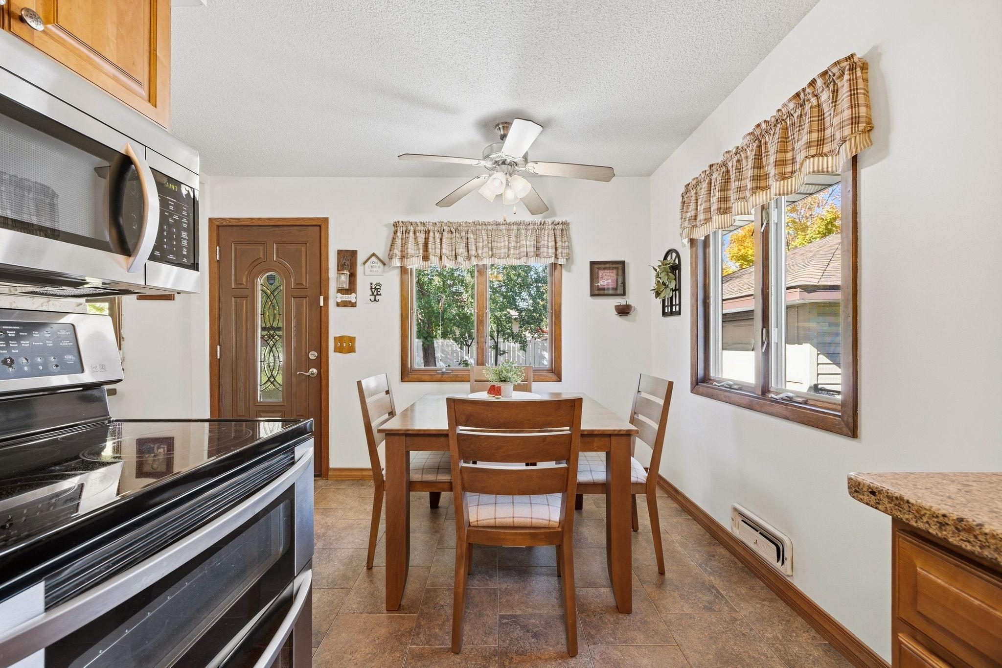 View of Residential at 7208 Hartkopf Lane, Brooklyn Park MN 55428, Brooklyn Park (10 of 21) - Mike Wilen | Minnesota Team Real Estate