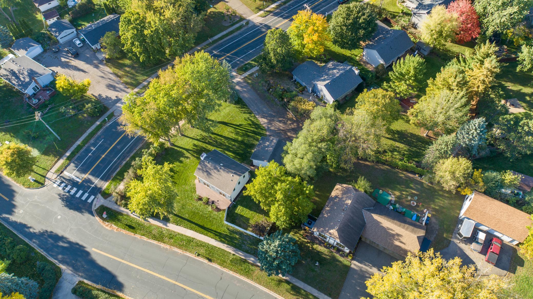 View of Residential at 800 Crystal Lake Road, Burnsville MN 55306, Burnsville (5 of 63) - Mike Wilen | Minnesota Team Real Estate