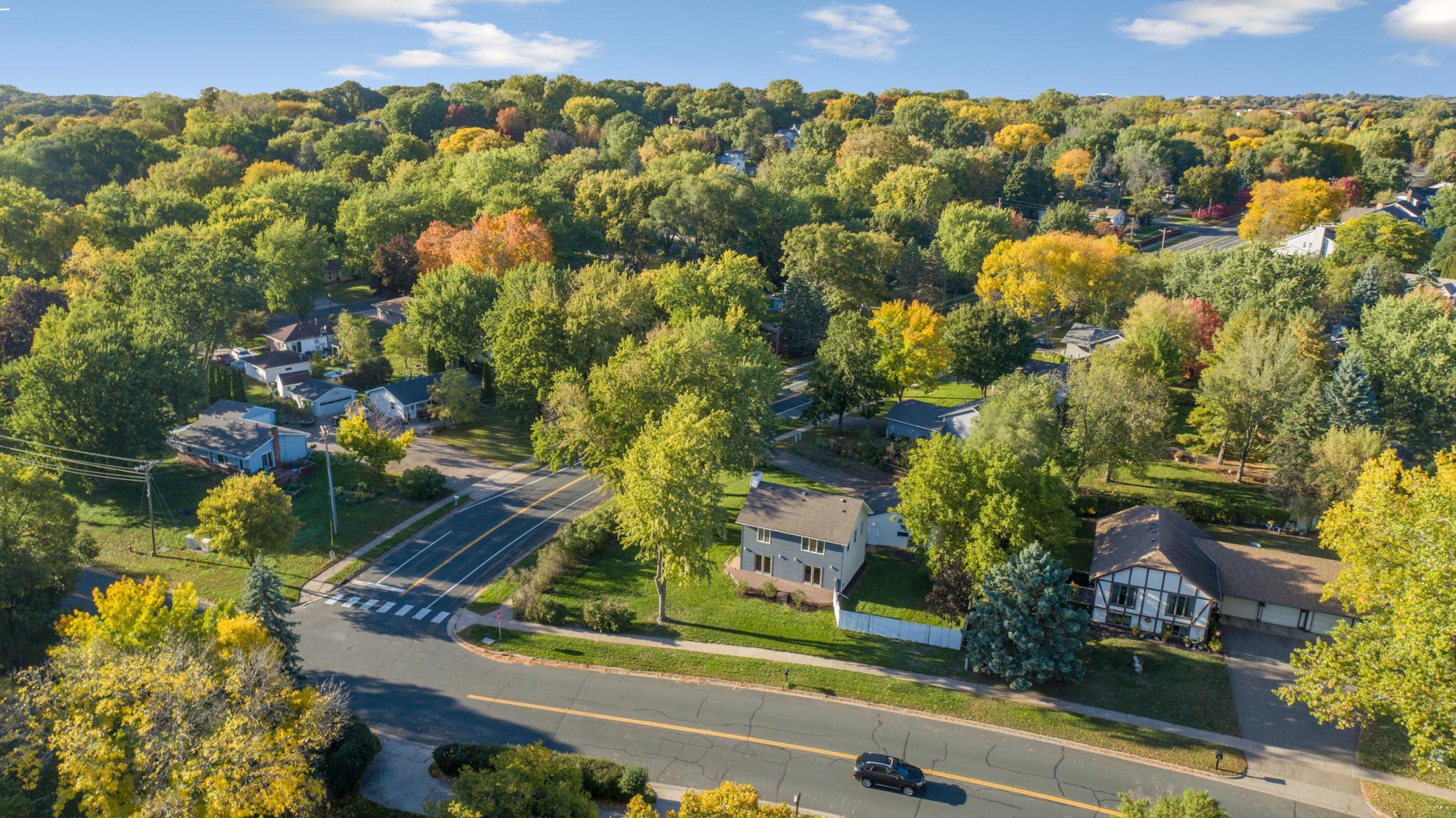 View of Residential at 800 Crystal Lake Road, Burnsville MN 55306, Burnsville (59 of 63) - Mike Wilen | Minnesota Team Real Estate