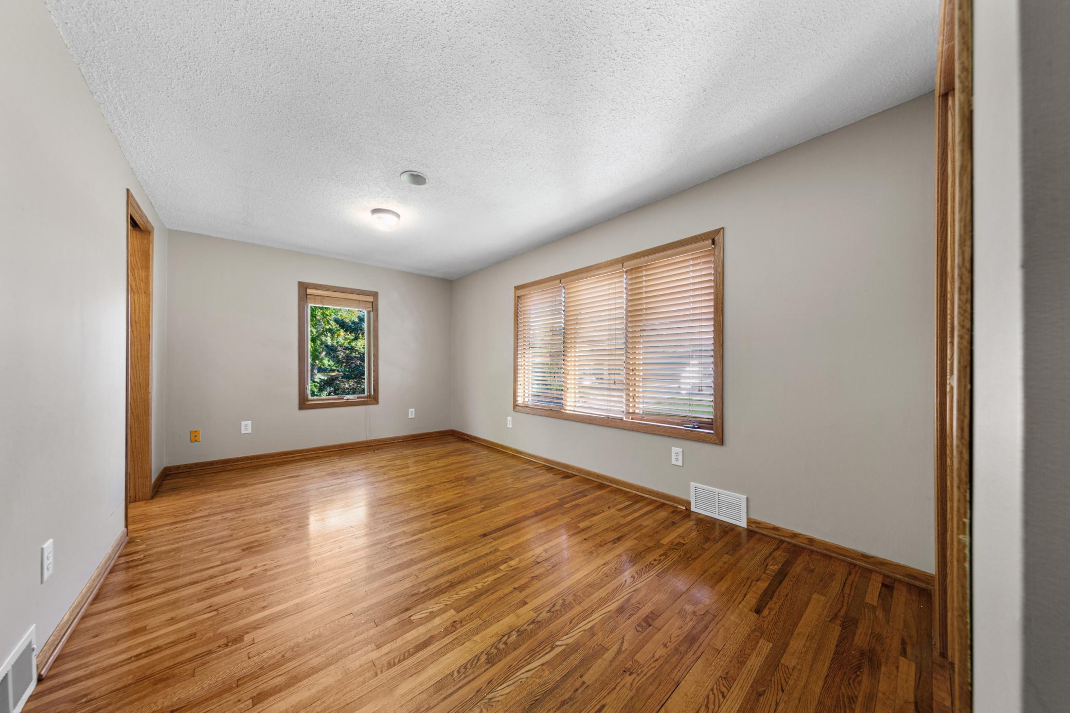 View of Residential at 800 Crystal Lake Road, Burnsville MN 55306, Burnsville (36 of 63) - Mike Wilen | Minnesota Team Real Estate