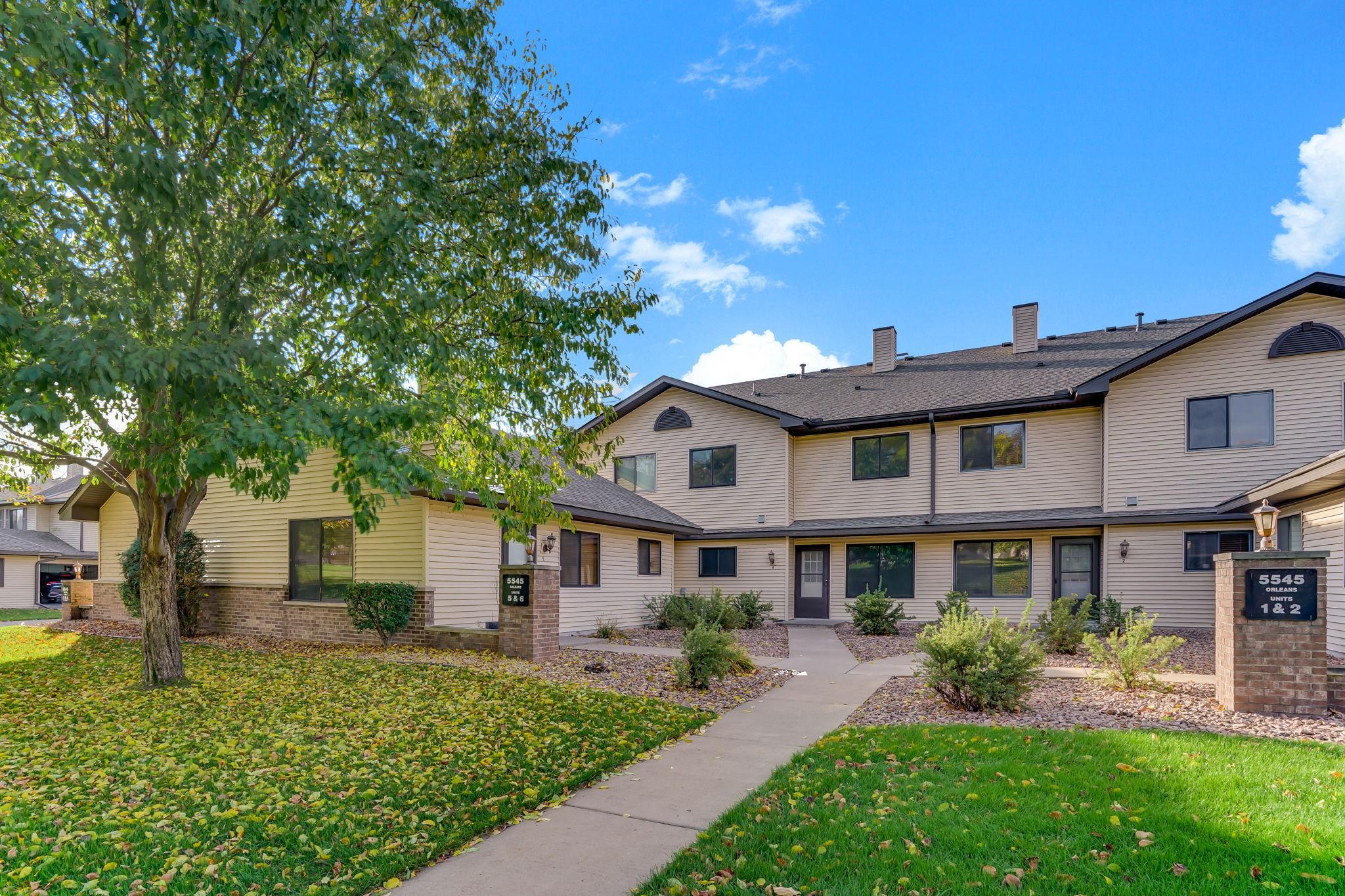 View of (TH) Side x Side at 5545 Orleans Lane, Plymouth - Mike Wilen | Minnesota Team Real Estate