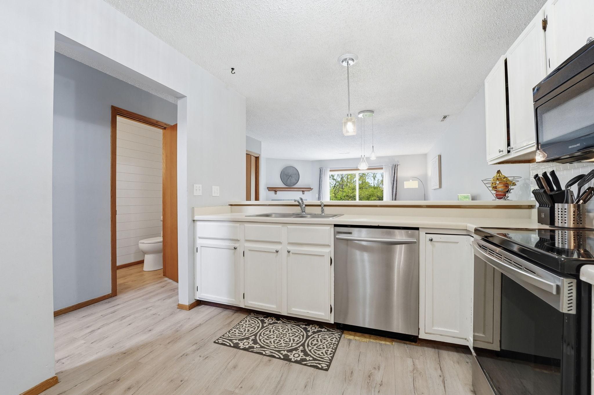 View of Residential at 3040 Shields Drive #104, Eagan MN 55121, Eagan (14 of 26) - Mike Wilen | Minnesota Team Real Estate