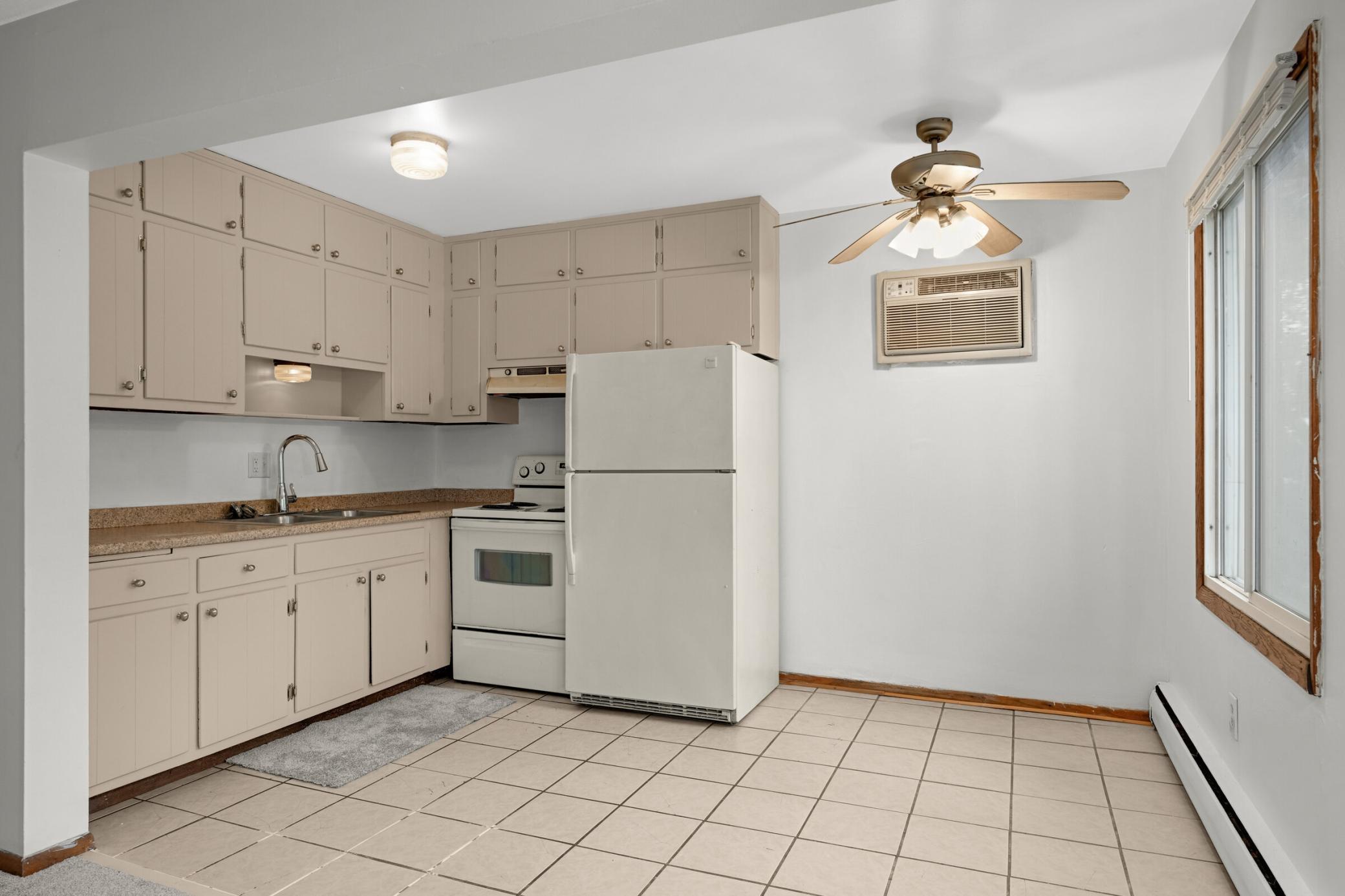 View of Commercial Sale at 1501 Marshall Street, Minneapolis MN 55413, Minneapolis (18 of 41) - Mike Wilen | Minnesota Team Real Estate