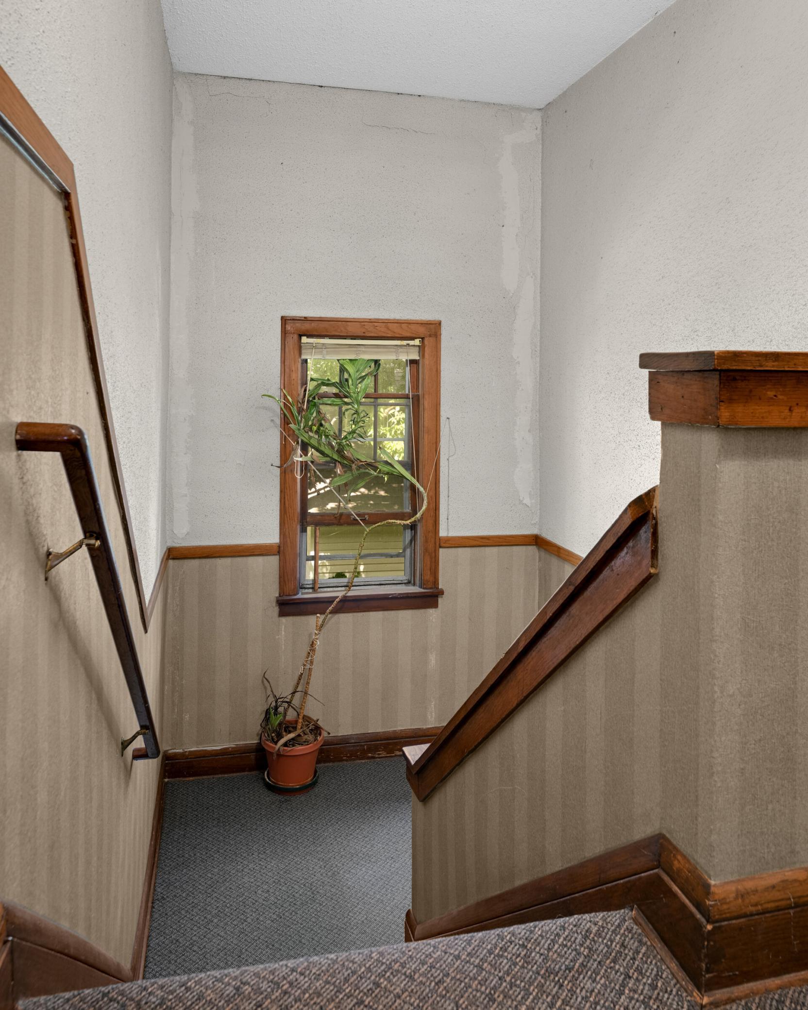 View of Commercial Sale at 1171 Selby Avenue, Saint Paul MN 55104, Saint Paul (36 of 45) - Mike Wilen | Minnesota Team Real Estate