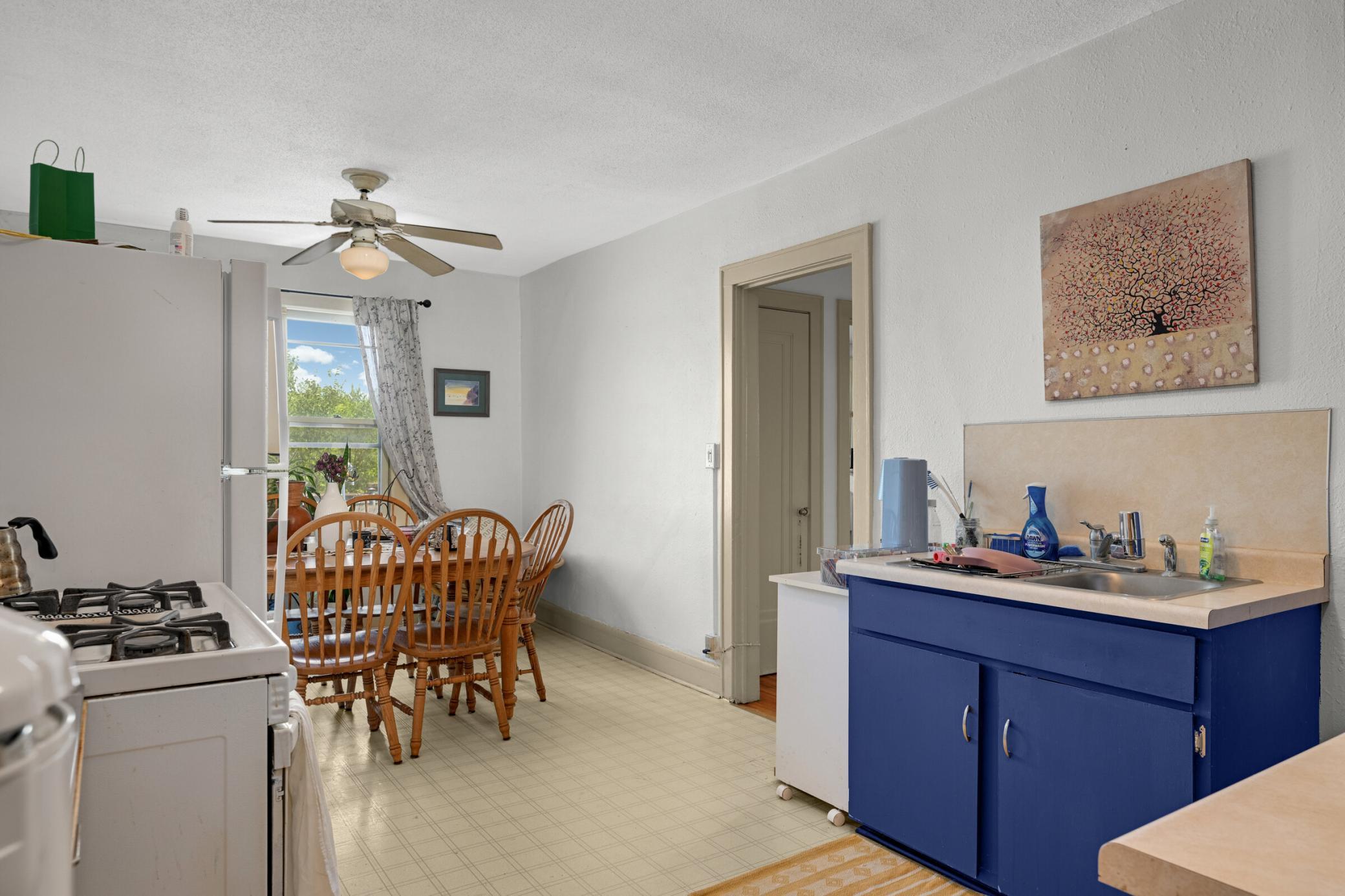 View of Commercial Sale at 1171 Selby Avenue, Saint Paul MN 55104, Saint Paul (12 of 45) - Mike Wilen | Minnesota Team Real Estate
