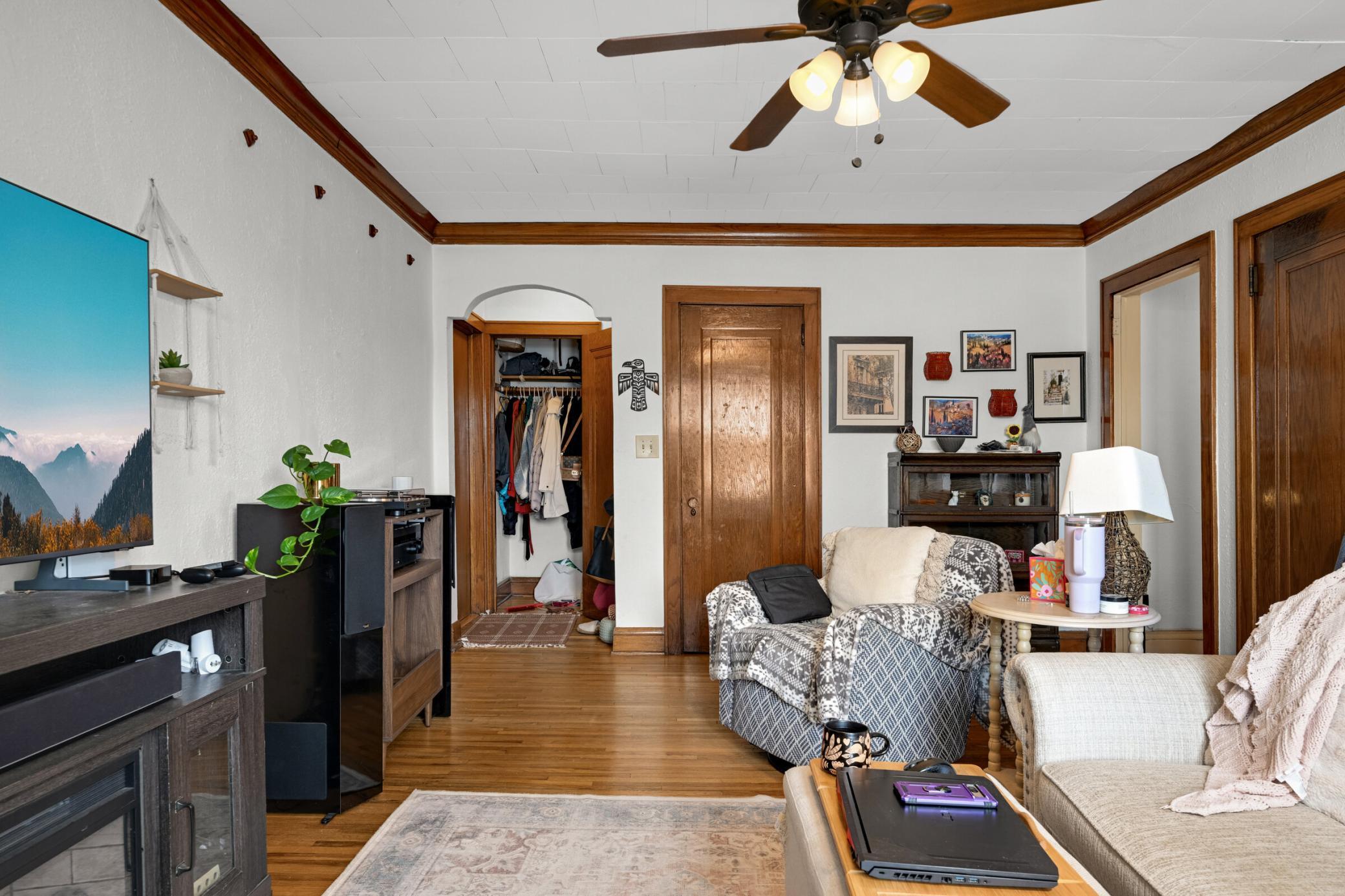 View of Commercial Sale at 1171 Selby Avenue, Saint Paul MN 55104, Saint Paul (8 of 45) - Mike Wilen | Minnesota Team Real Estate