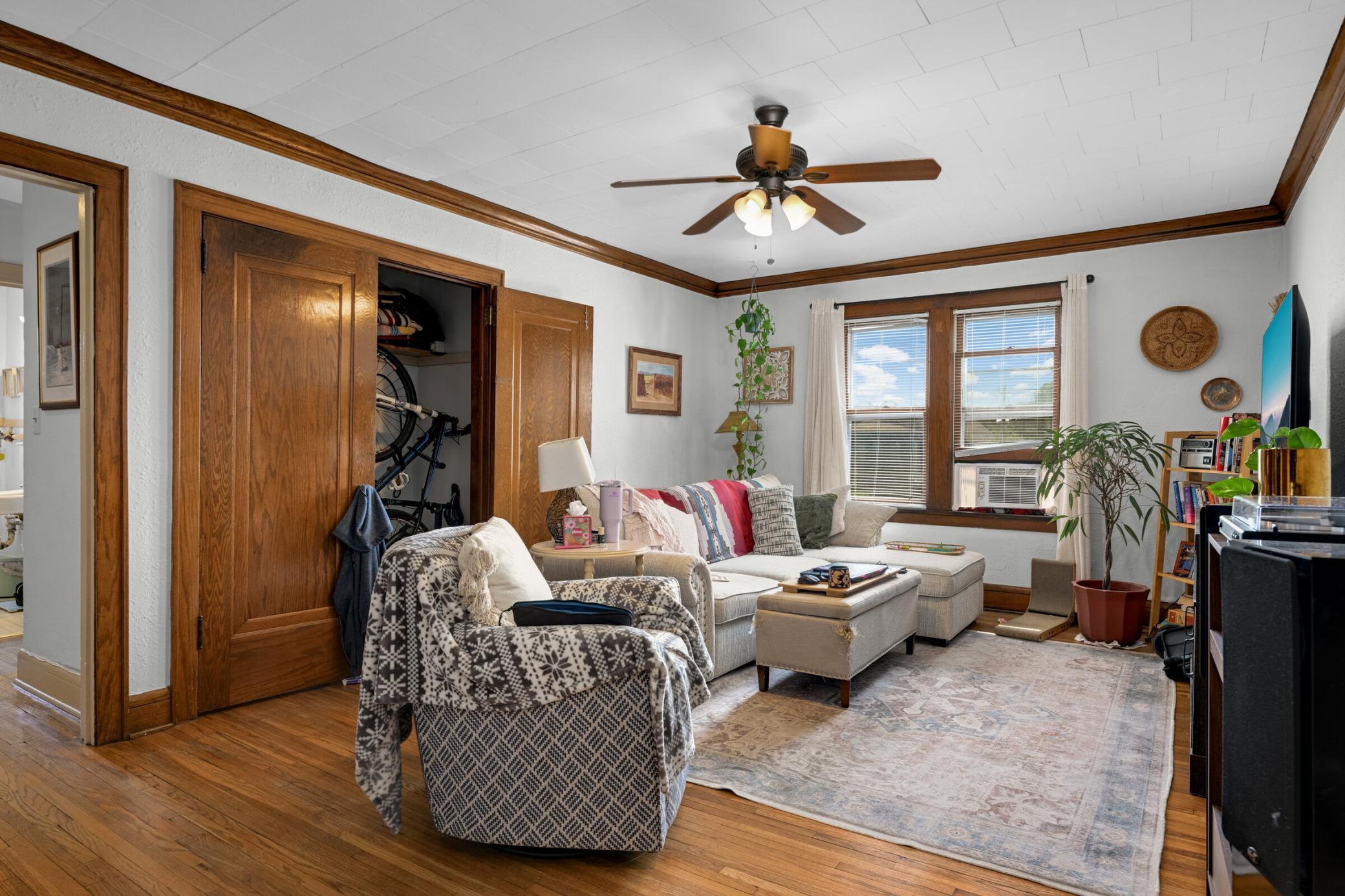 View of Commercial Sale at 1171 Selby Avenue, Saint Paul MN 55104, Saint Paul (6 of 45) - Mike Wilen | Minnesota Team Real Estate