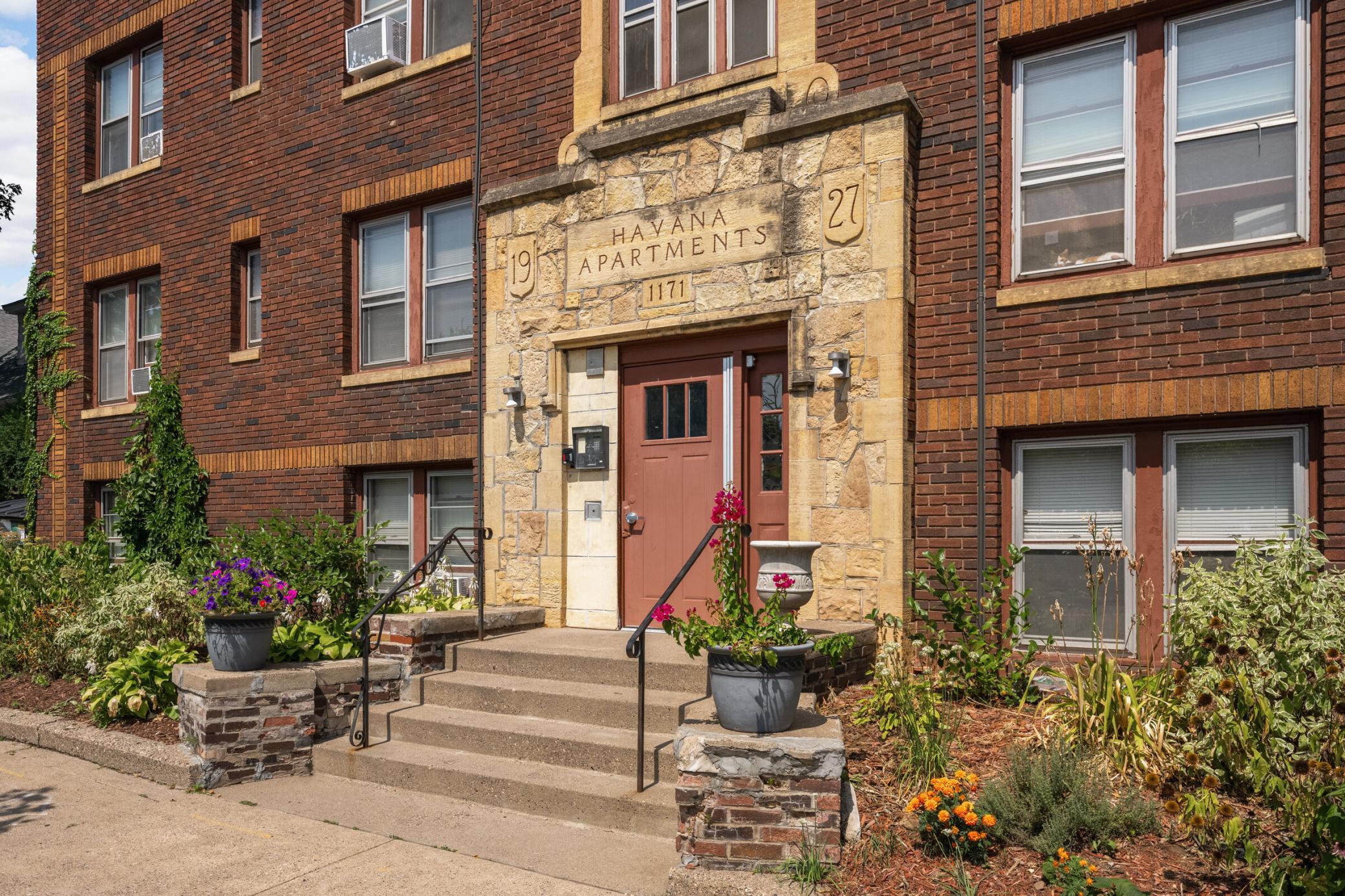 View of Commercial Sale at 1171 Selby Avenue, Saint Paul MN 55104, Saint Paul (4 of 45) - Mike Wilen | Minnesota Team Real Estate
