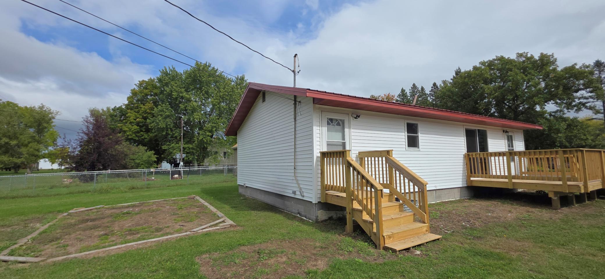 View of Residential at 313 Oak Street, Onamia MN 56359, Onamia (3 of 18) - Mike Wilen | Minnesota Team Real Estate
