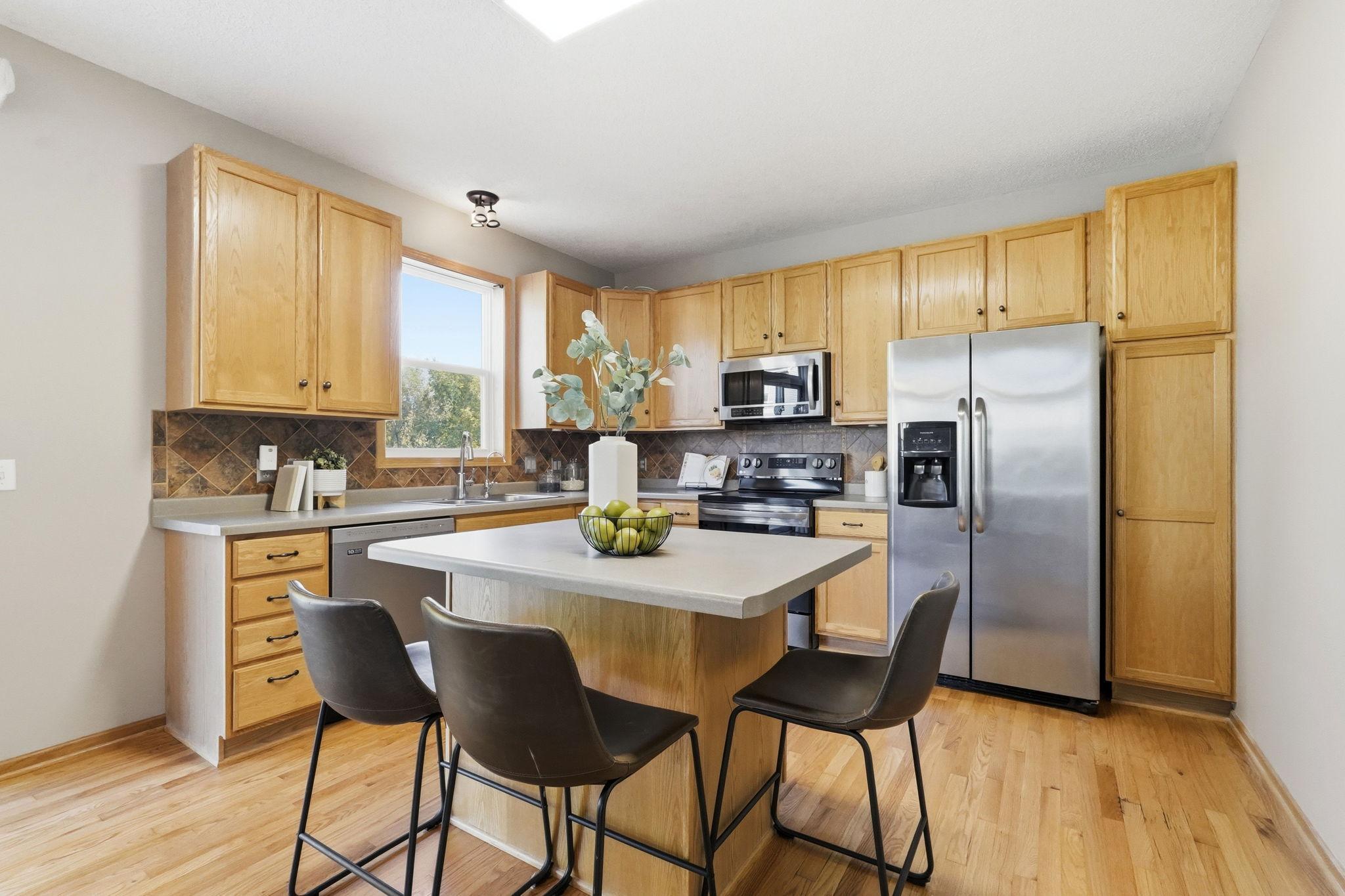 View of Residential at 17994 89th Place, Maple Grove MN 55311, Maple Grove (10 of 53) - Mike Wilen | Minnesota Team Real Estate