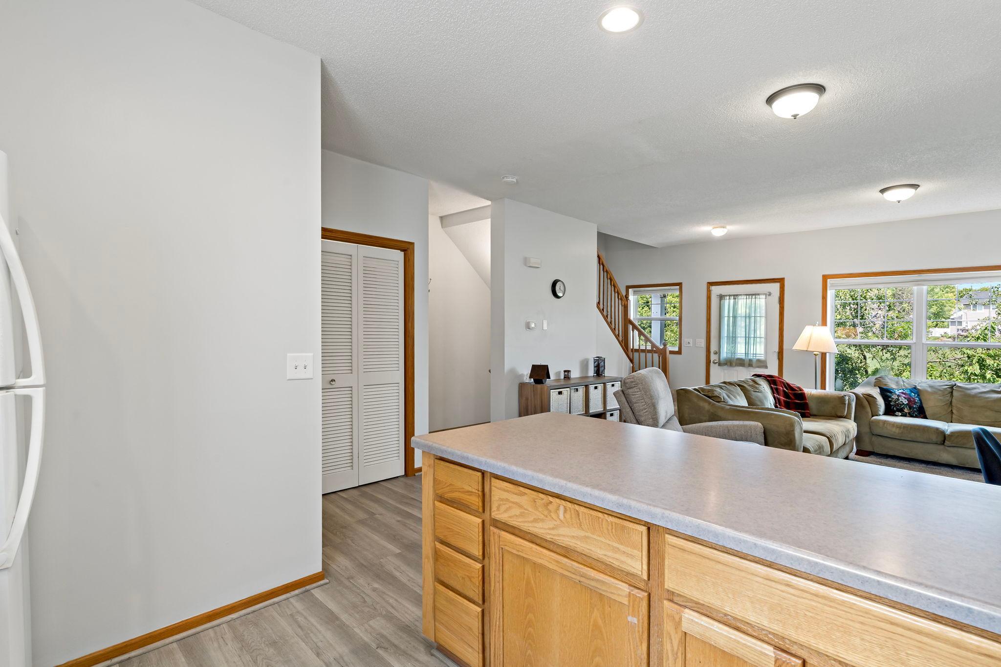 View of Residential at 2935 Hemingway Drive, Chaska MN 55318, Chaska (15 of 28) - Mike Wilen | Minnesota Team Real Estate