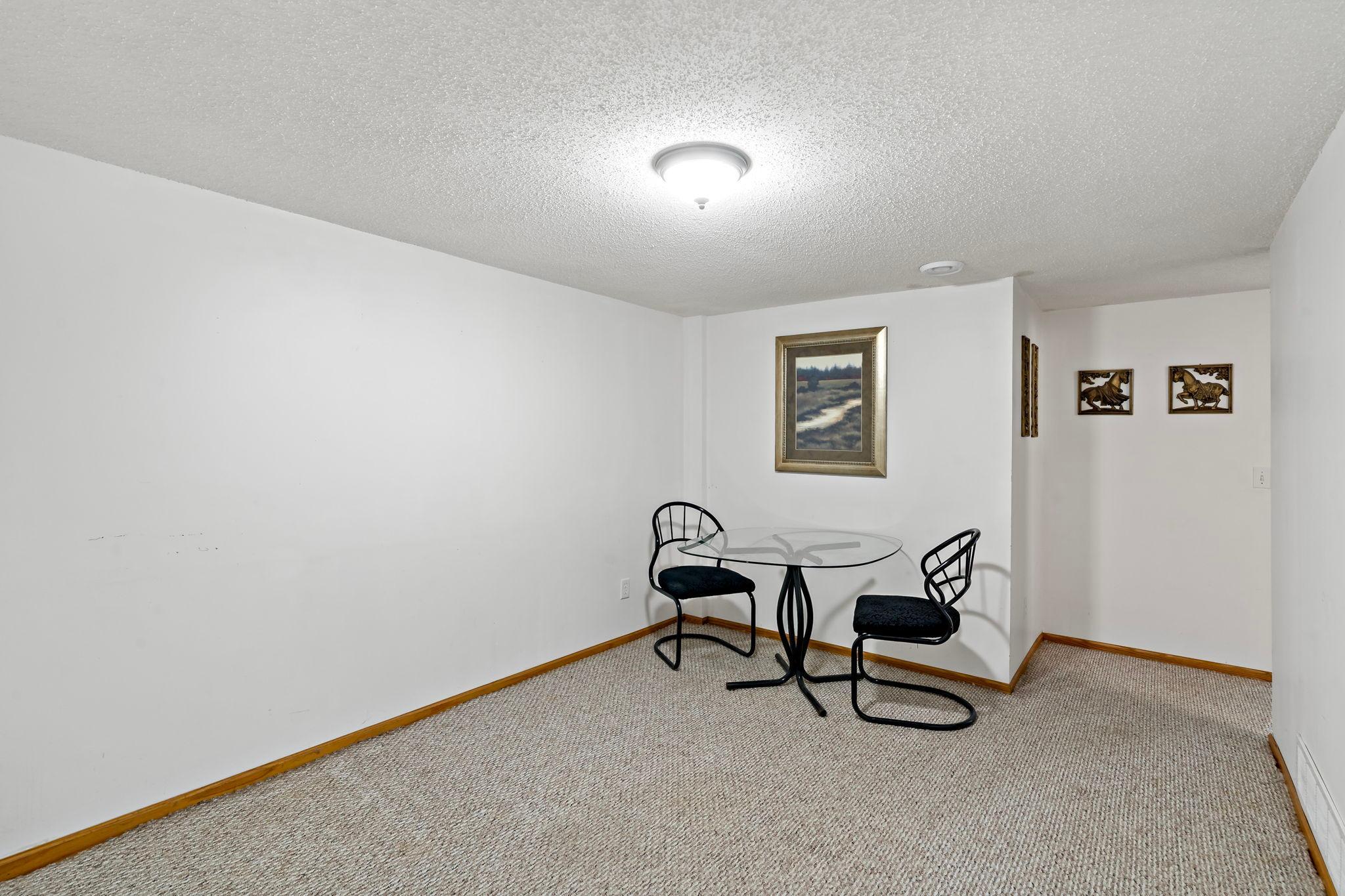 View of Residential at 2935 Hemingway Drive, Chaska MN 55318, Chaska (24 of 28) - Mike Wilen | Minnesota Team Real Estate