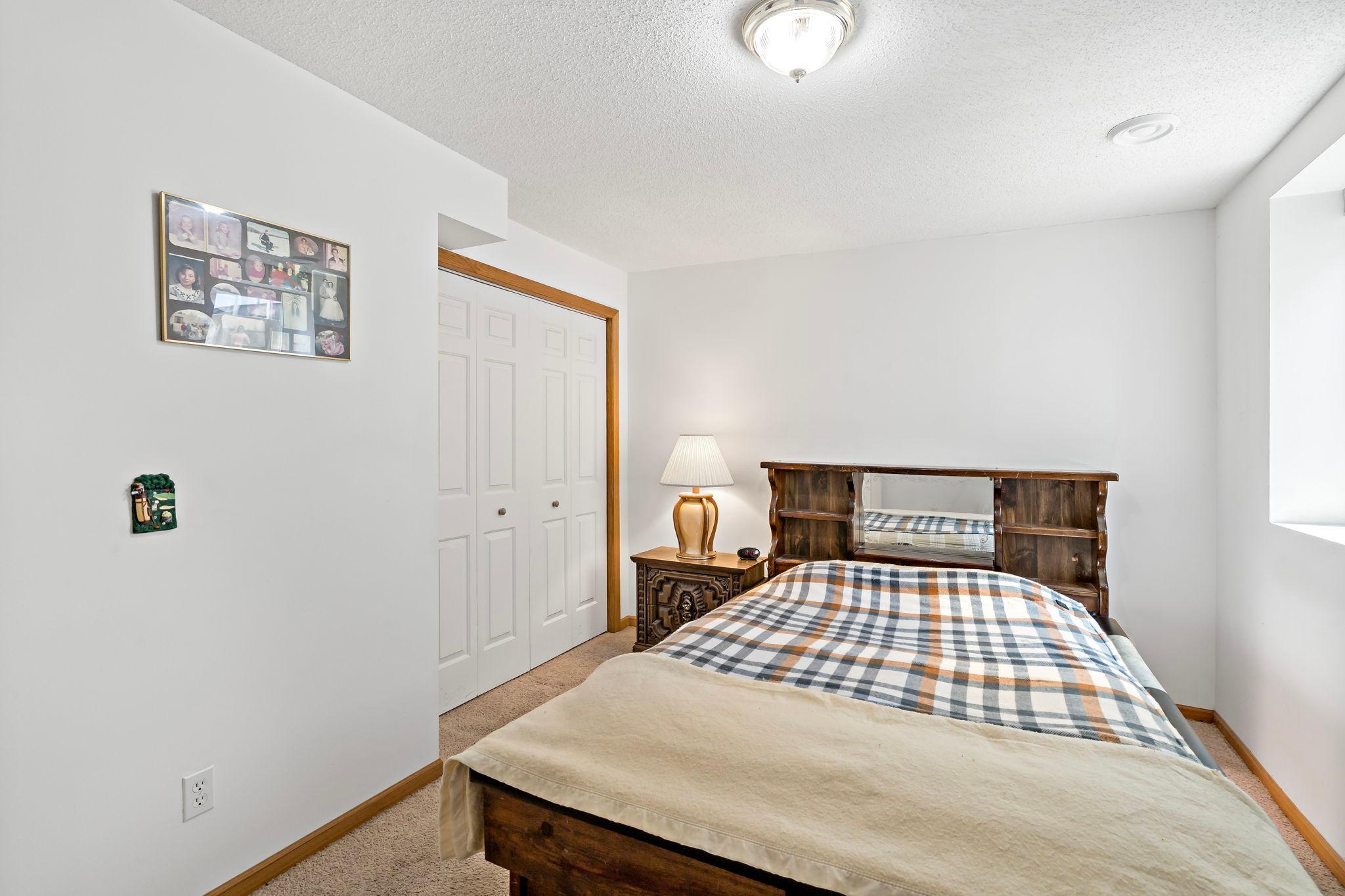 View of Residential at 2935 Hemingway Drive, Chaska MN 55318, Chaska (27 of 28) - Mike Wilen | Minnesota Team Real Estate