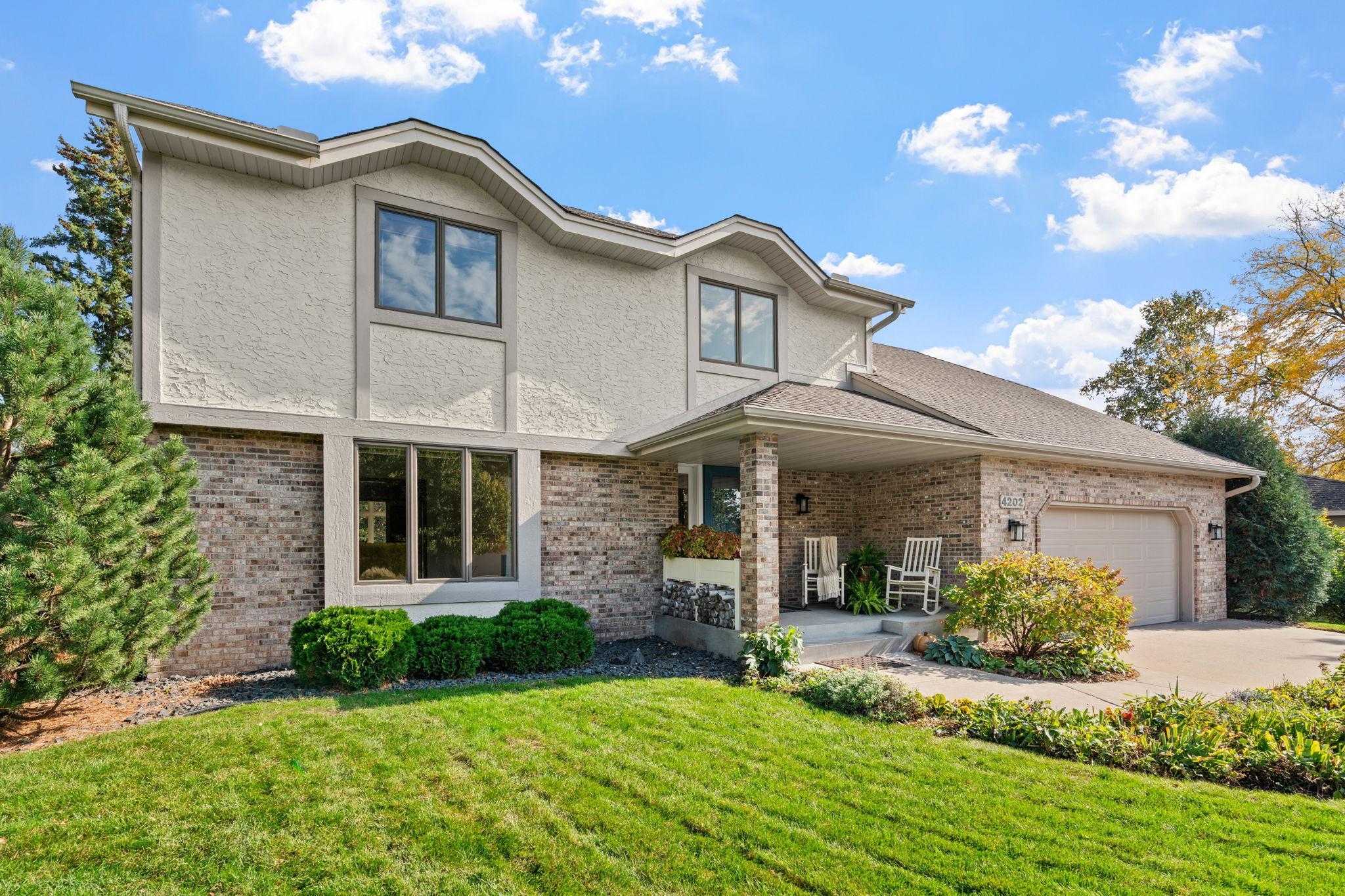 View of Residential at 4202 Willow Wood Drive, Vadnais Heights MN 55127, Vadnais Heights (4 of 69) - Mike Wilen | Minnesota Team Real Estate