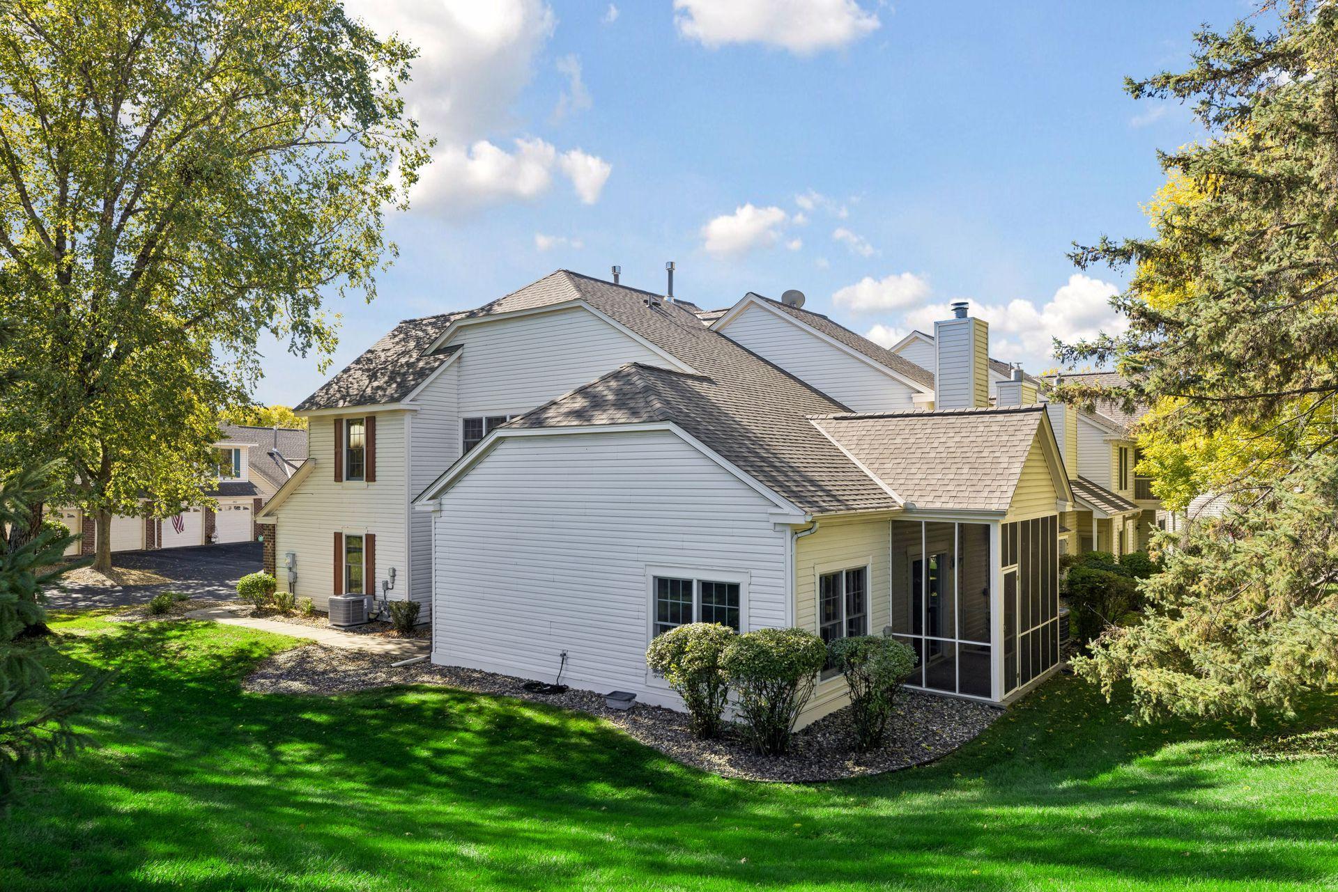 View of Residential at 11018 Oregon Curve, Bloomington MN 55438, Bloomington (2 of 77) - Mike Wilen | Minnesota Team Real Estate
