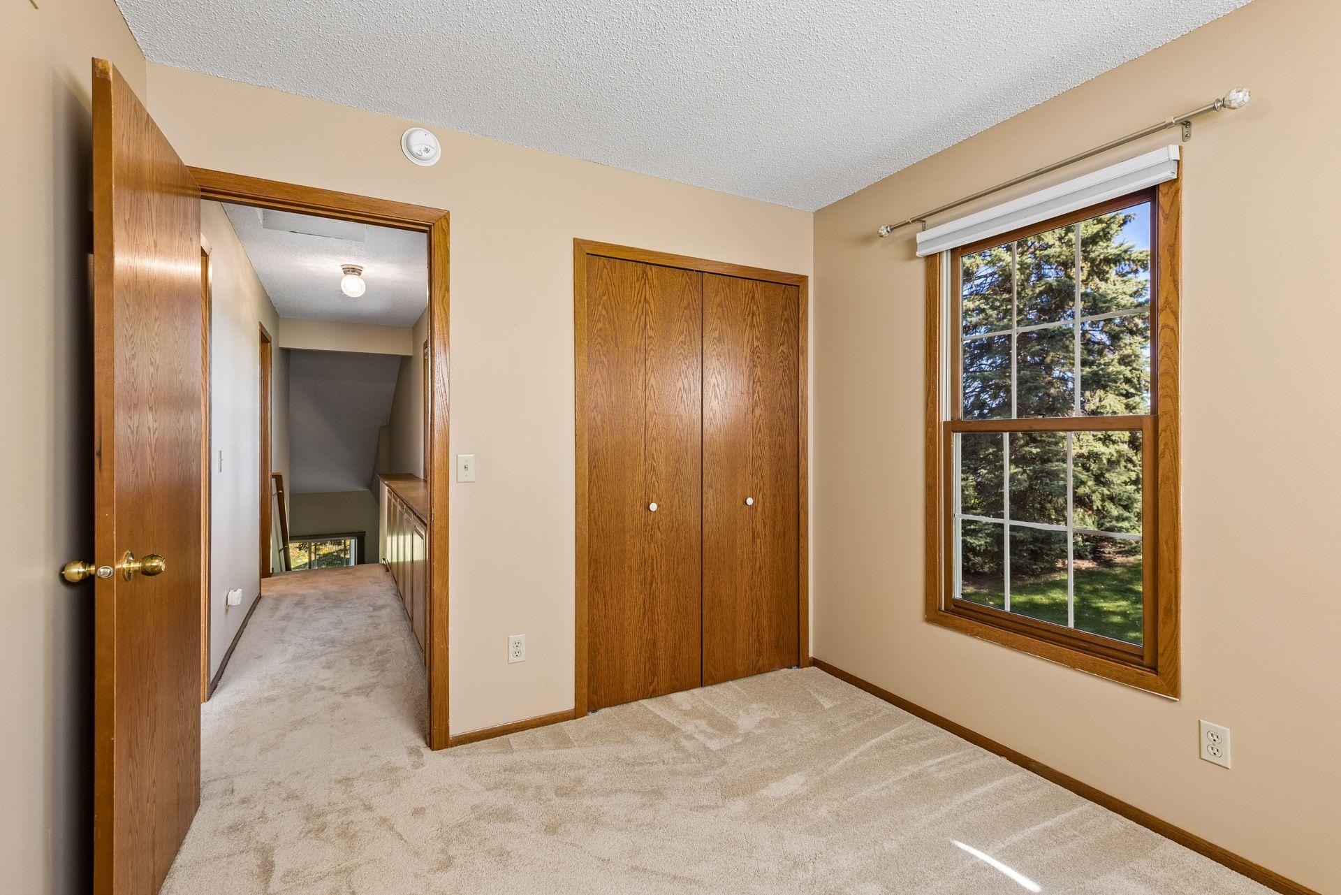 View of Residential at 11018 Oregon Curve, Bloomington MN 55438, Bloomington (42 of 77) - Mike Wilen | Minnesota Team Real Estate
